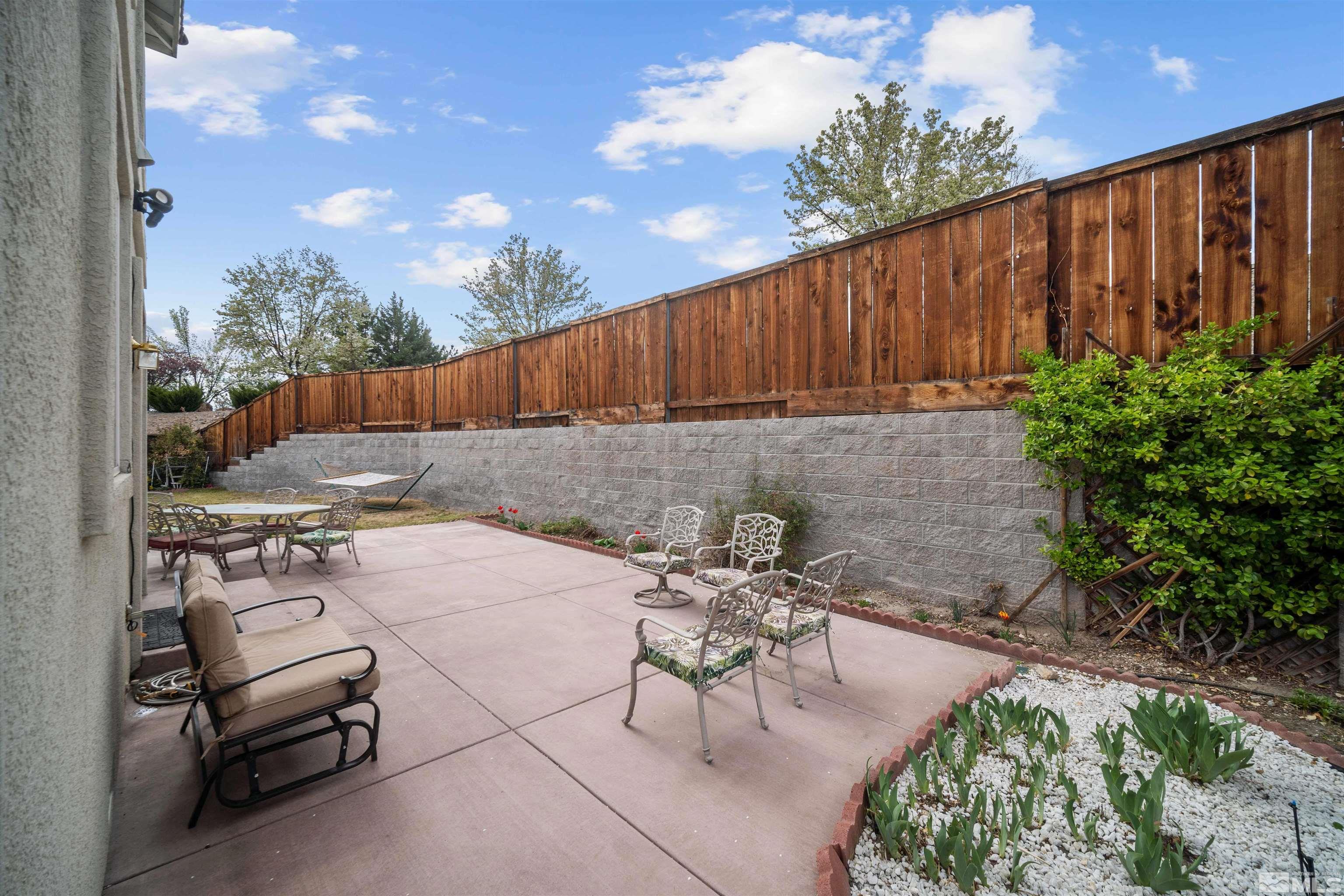 2112 Signa Court Property Photo 32