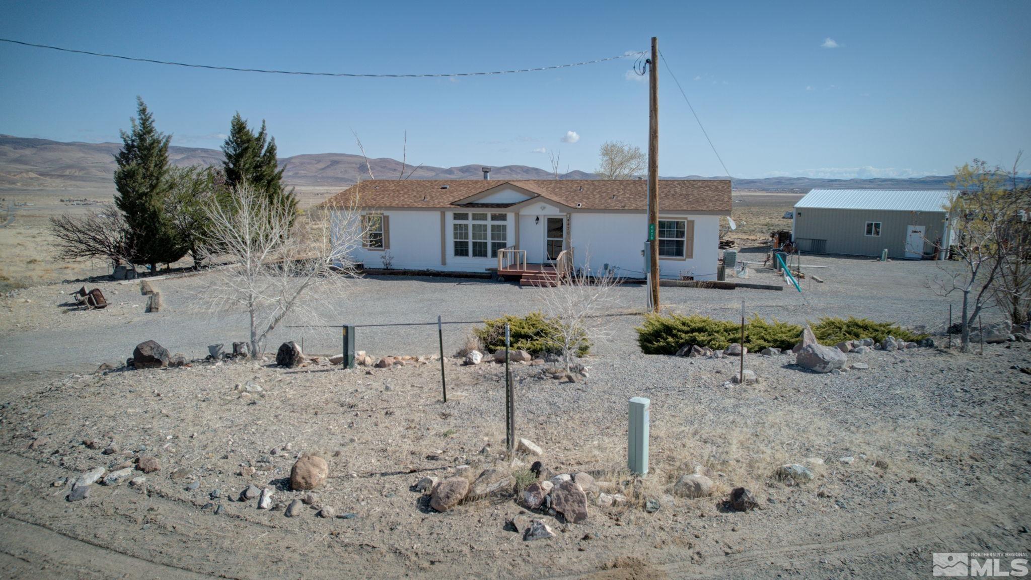 4470 W Fir Ave Property Photo 2