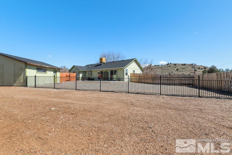1536 Pearl Rd Property Photo 25