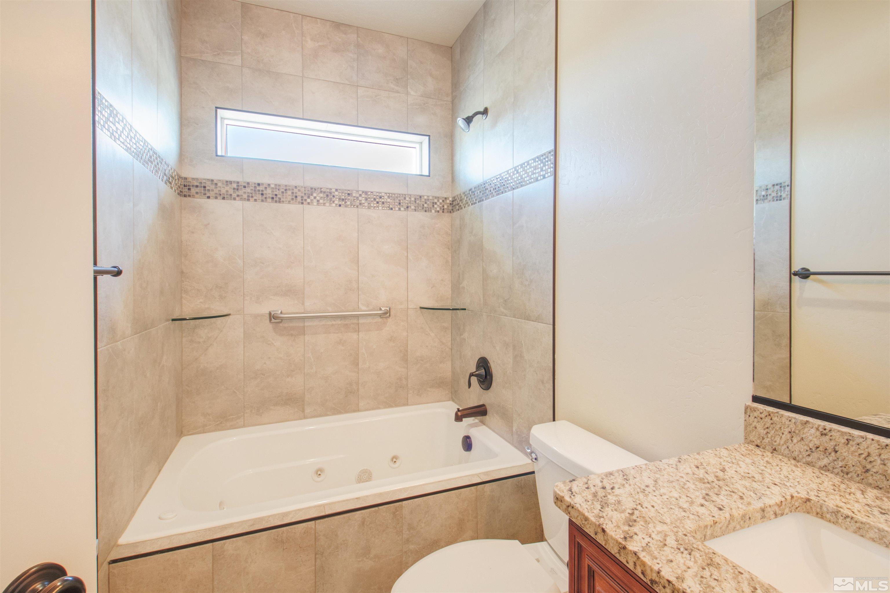 2165 Hog Tommy Road Property Photo 11