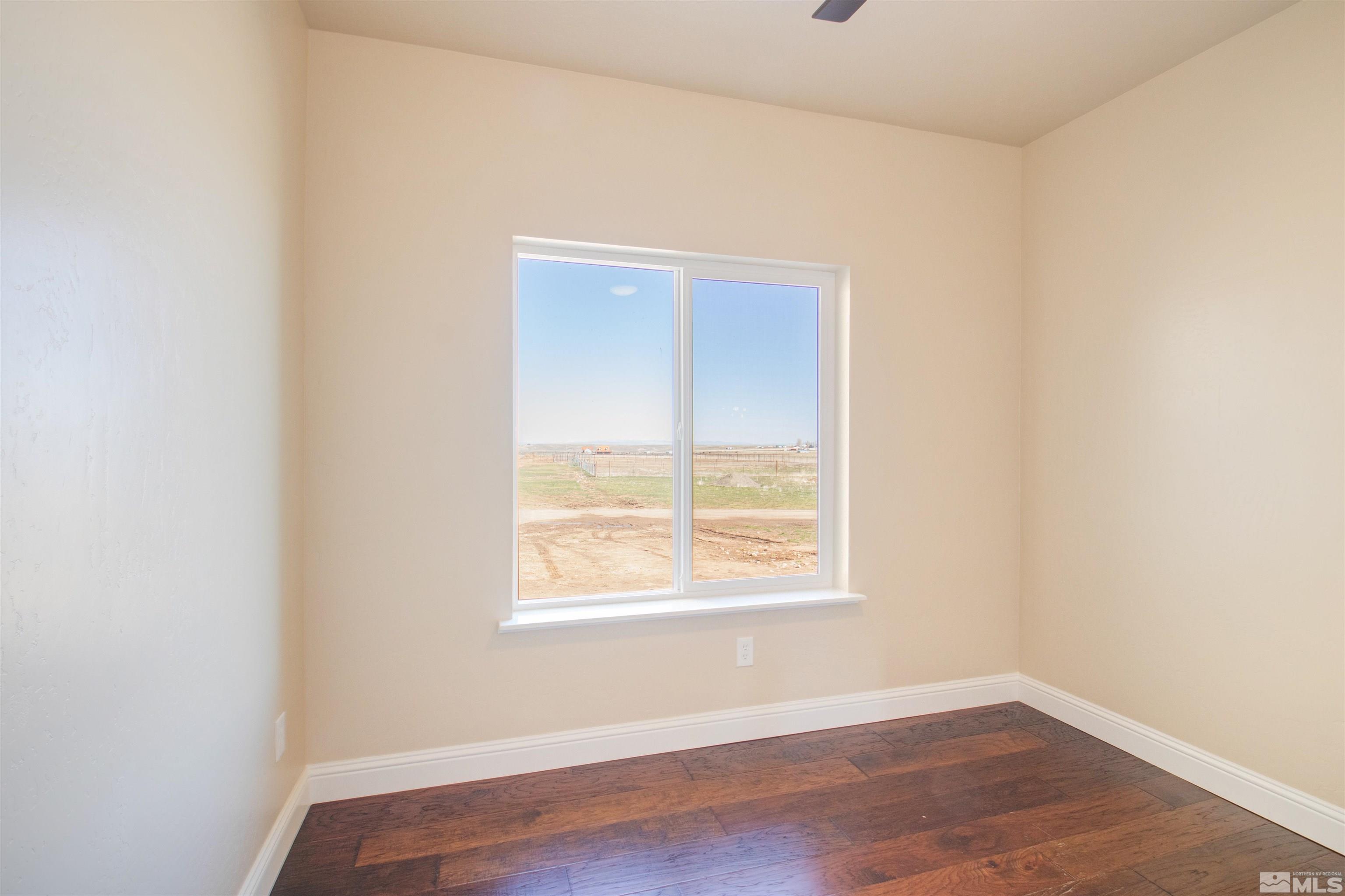 2165 Hog Tommy Road Property Photo 12