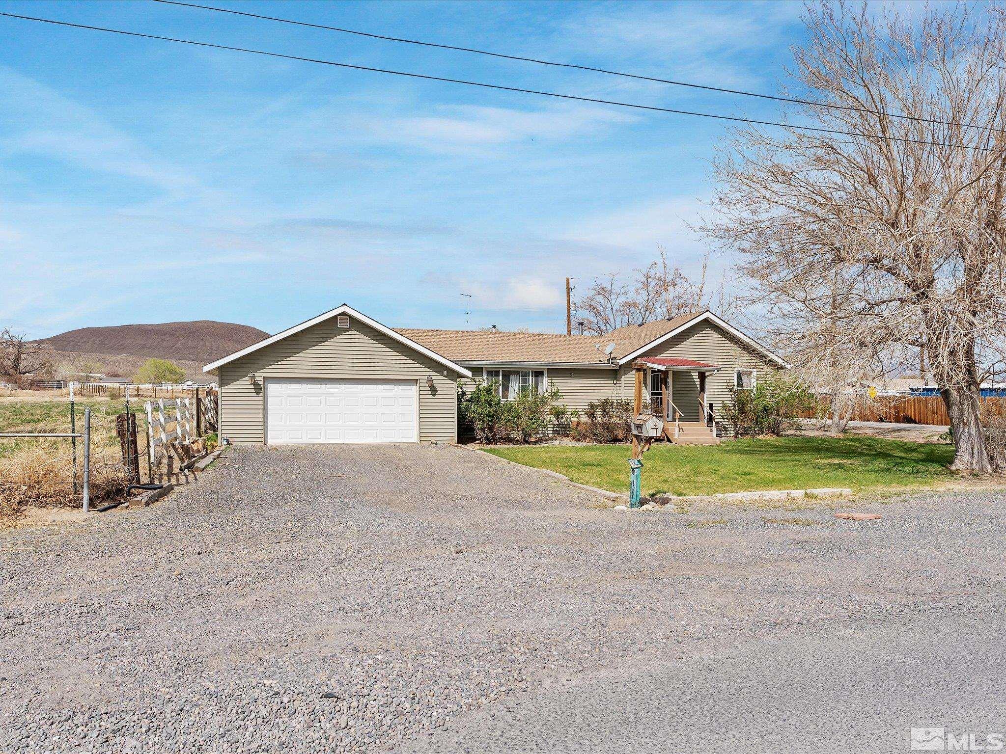 325 Stock Ln Property Photo 1