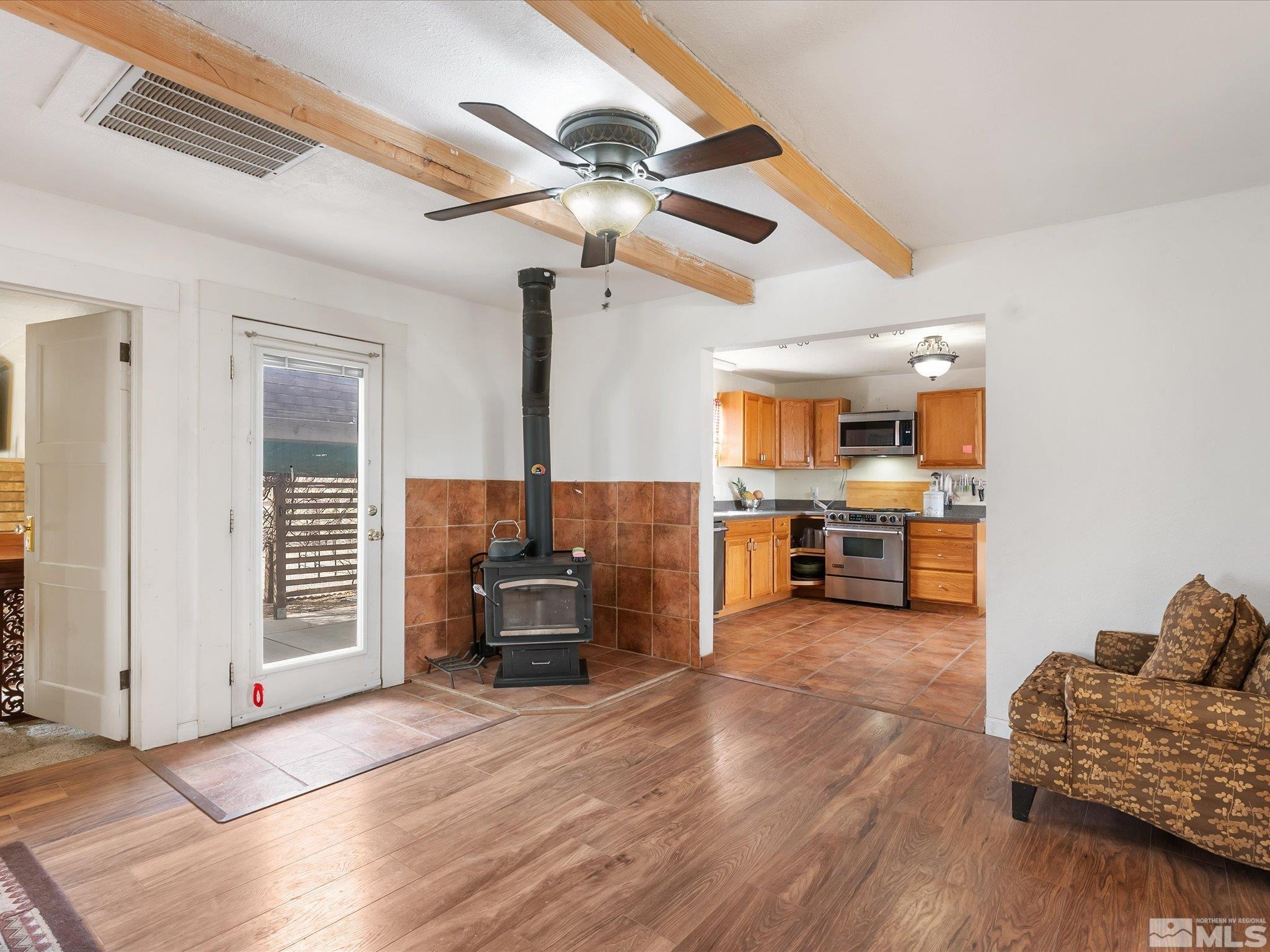 325 Stock Ln Property Photo 6