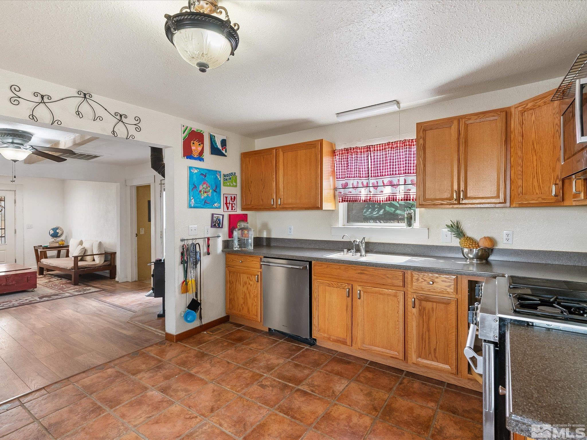 325 Stock Ln Property Photo 11