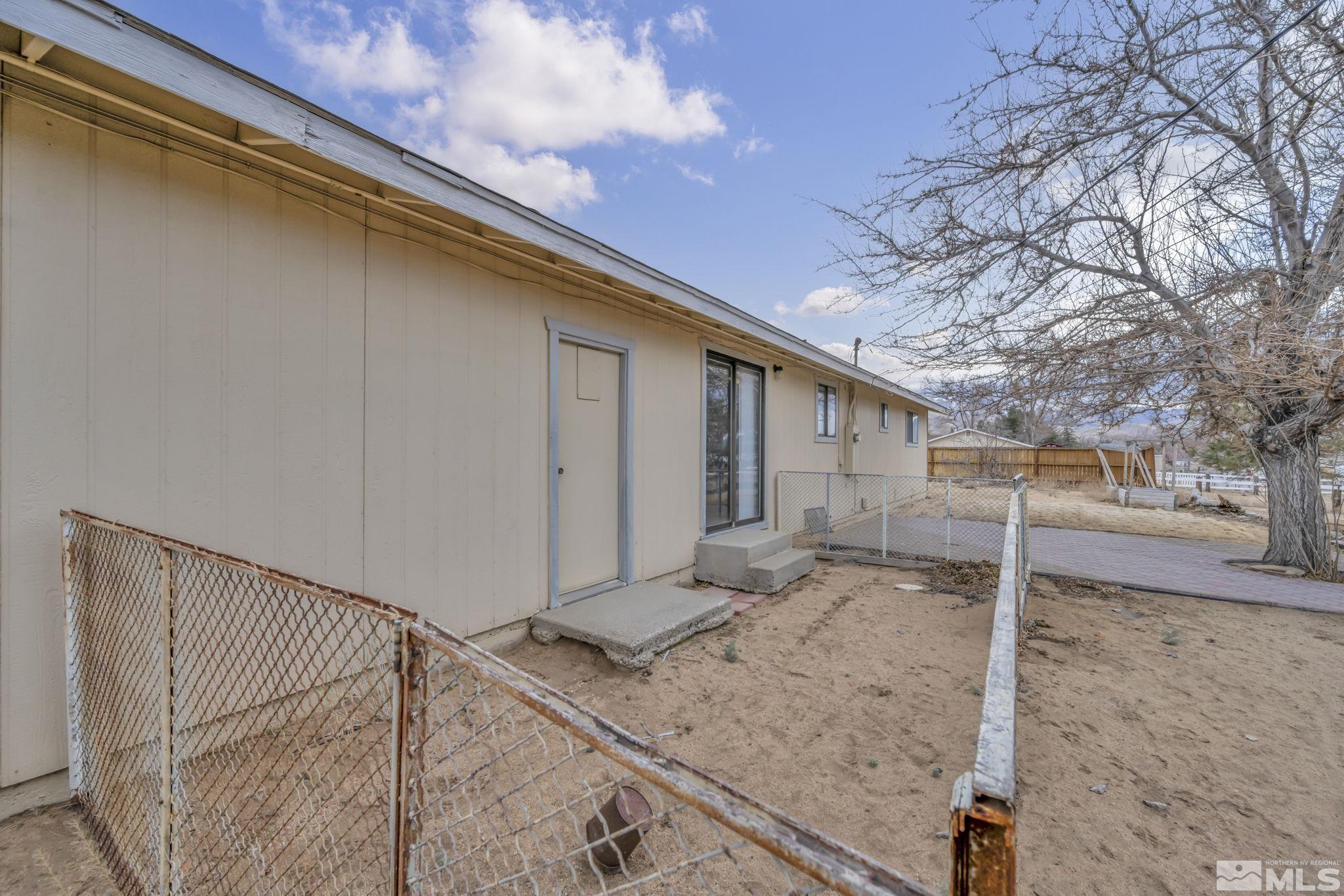 2275 Brenda Way Property Photo 17