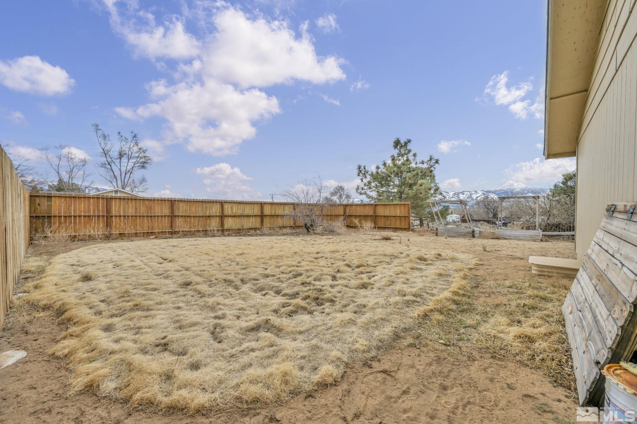 2275 Brenda Way Property Photo 18