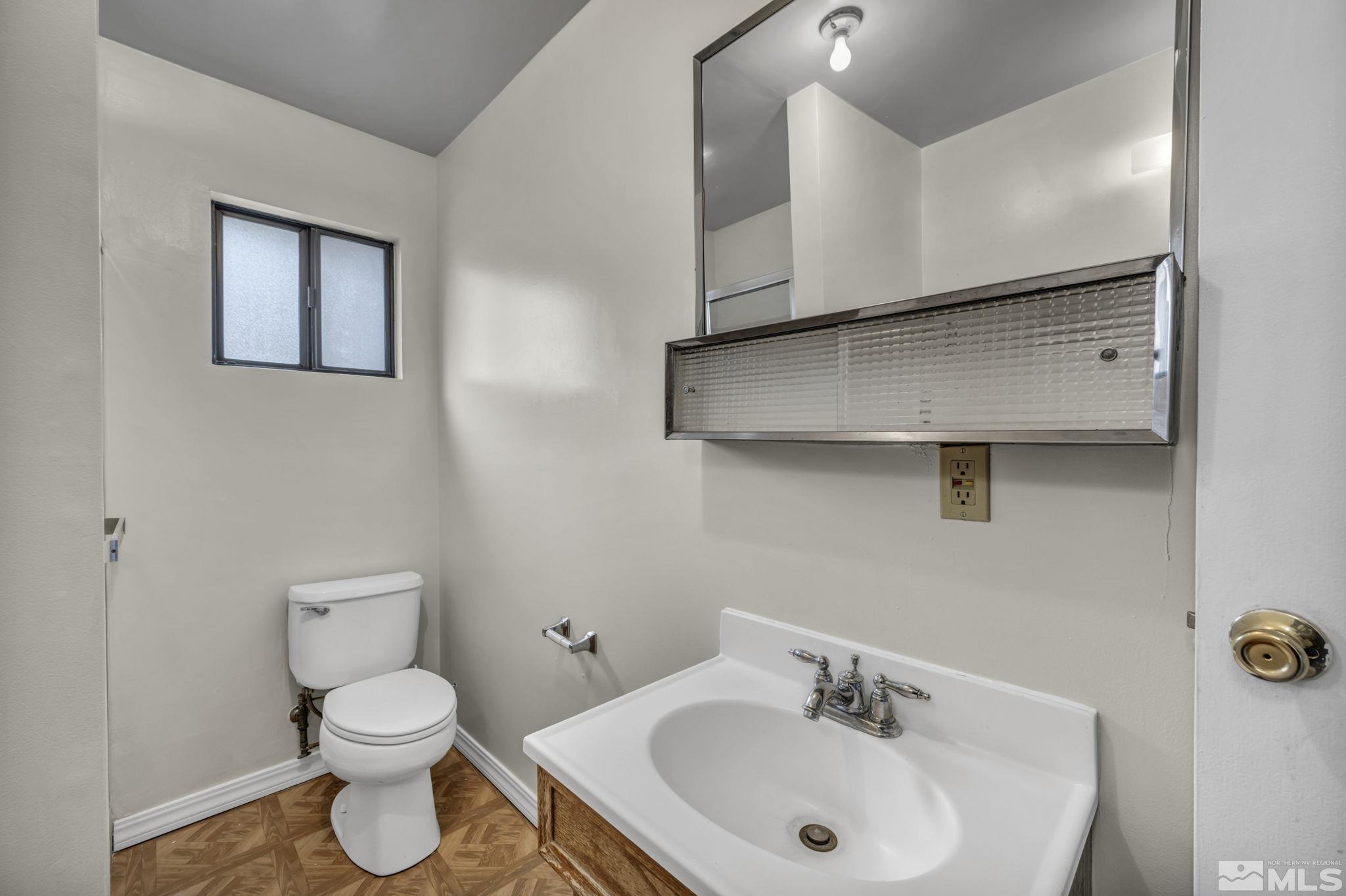 2275 Brenda Way Property Photo 26