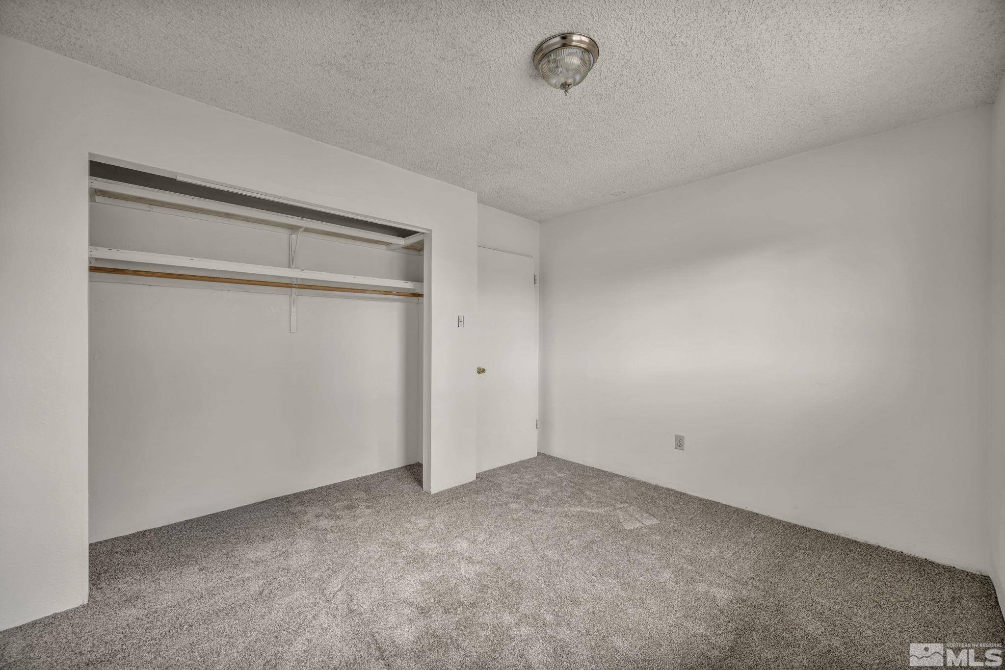 2275 Brenda Way Property Photo 27