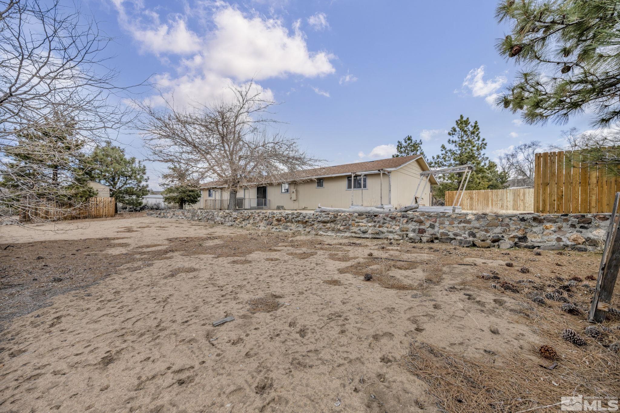 2275 Brenda Way Property Photo 33