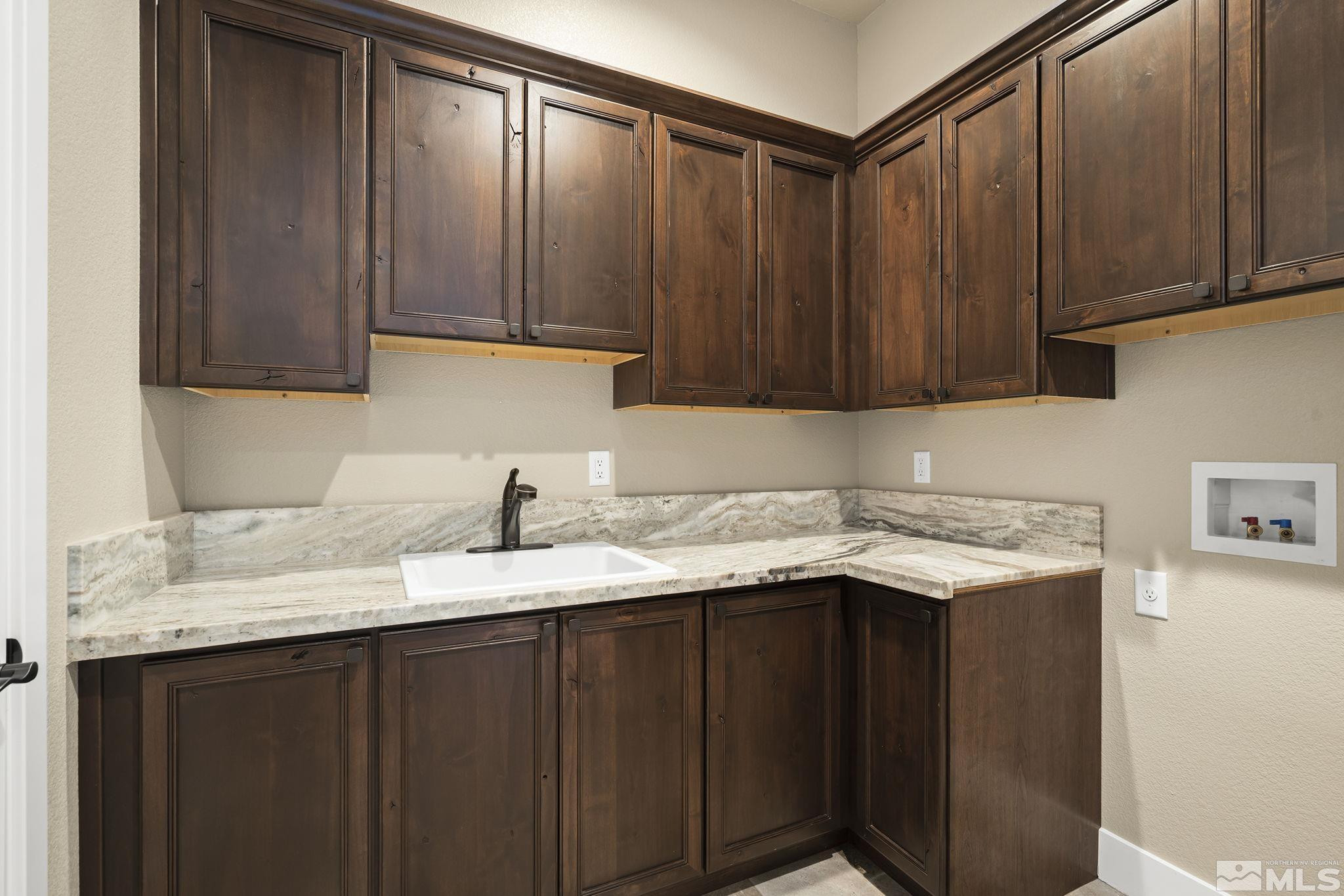 1008 Rocky Terrace Drive Property Photo 18