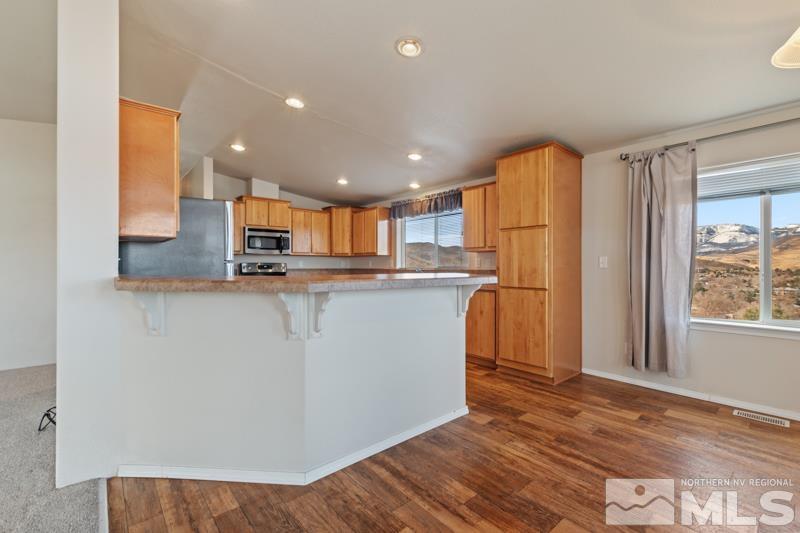 15085 Westwind Cir Property Photo 6