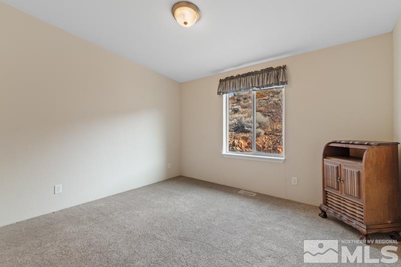 15085 Westwind Cir Property Photo 16
