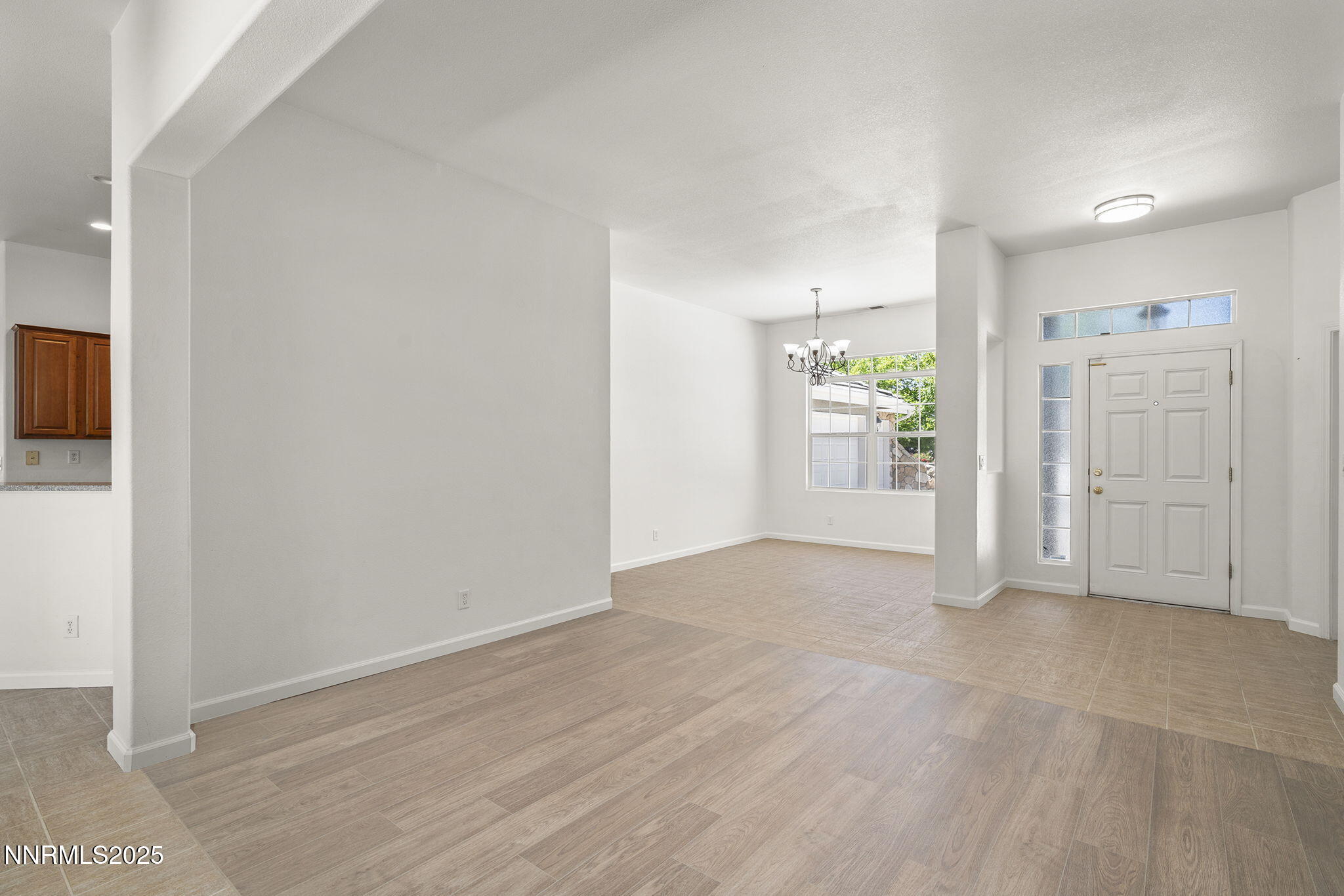10452 Copper Wood Court Property Photo 6