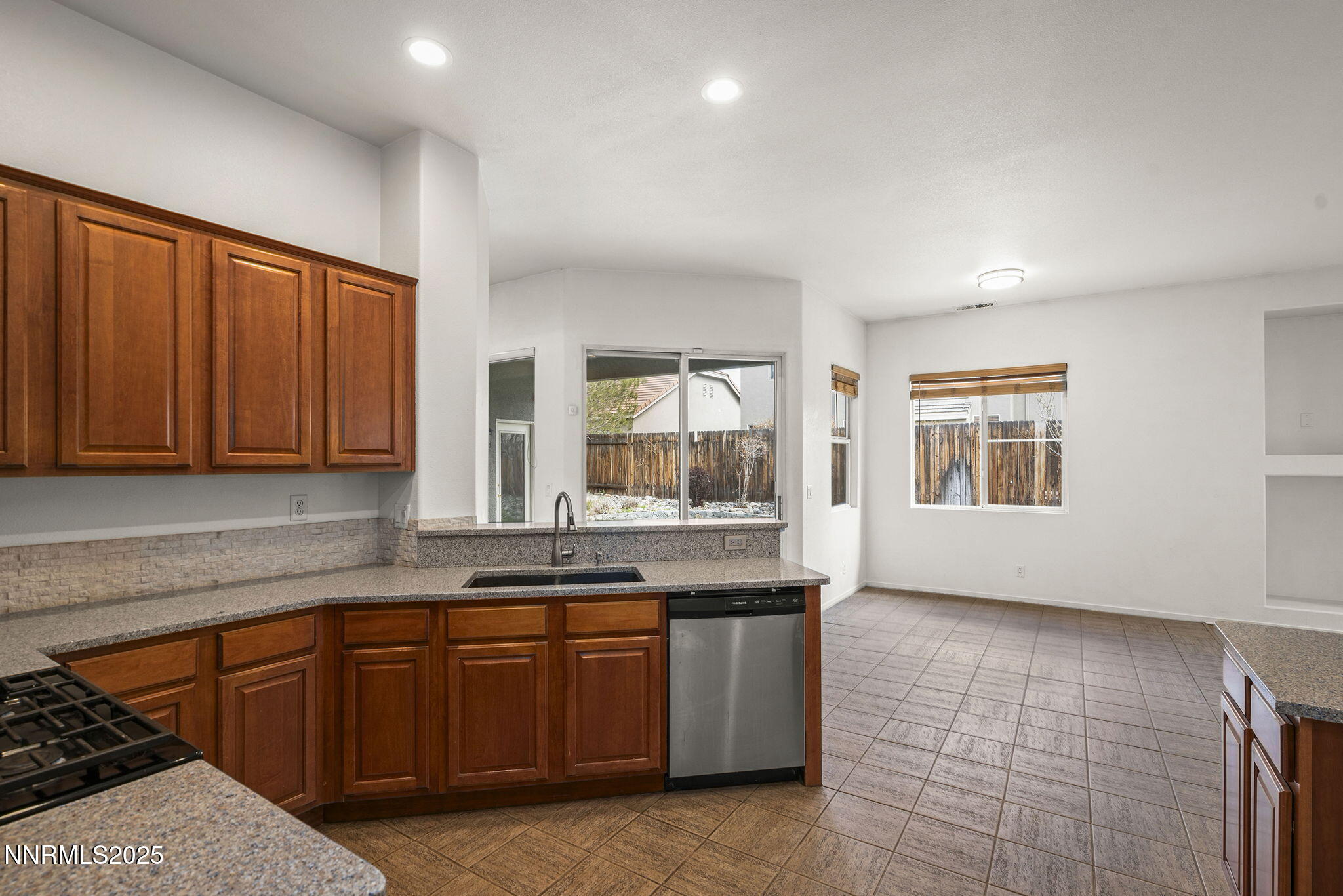 10452 Copper Wood Court Property Photo 18