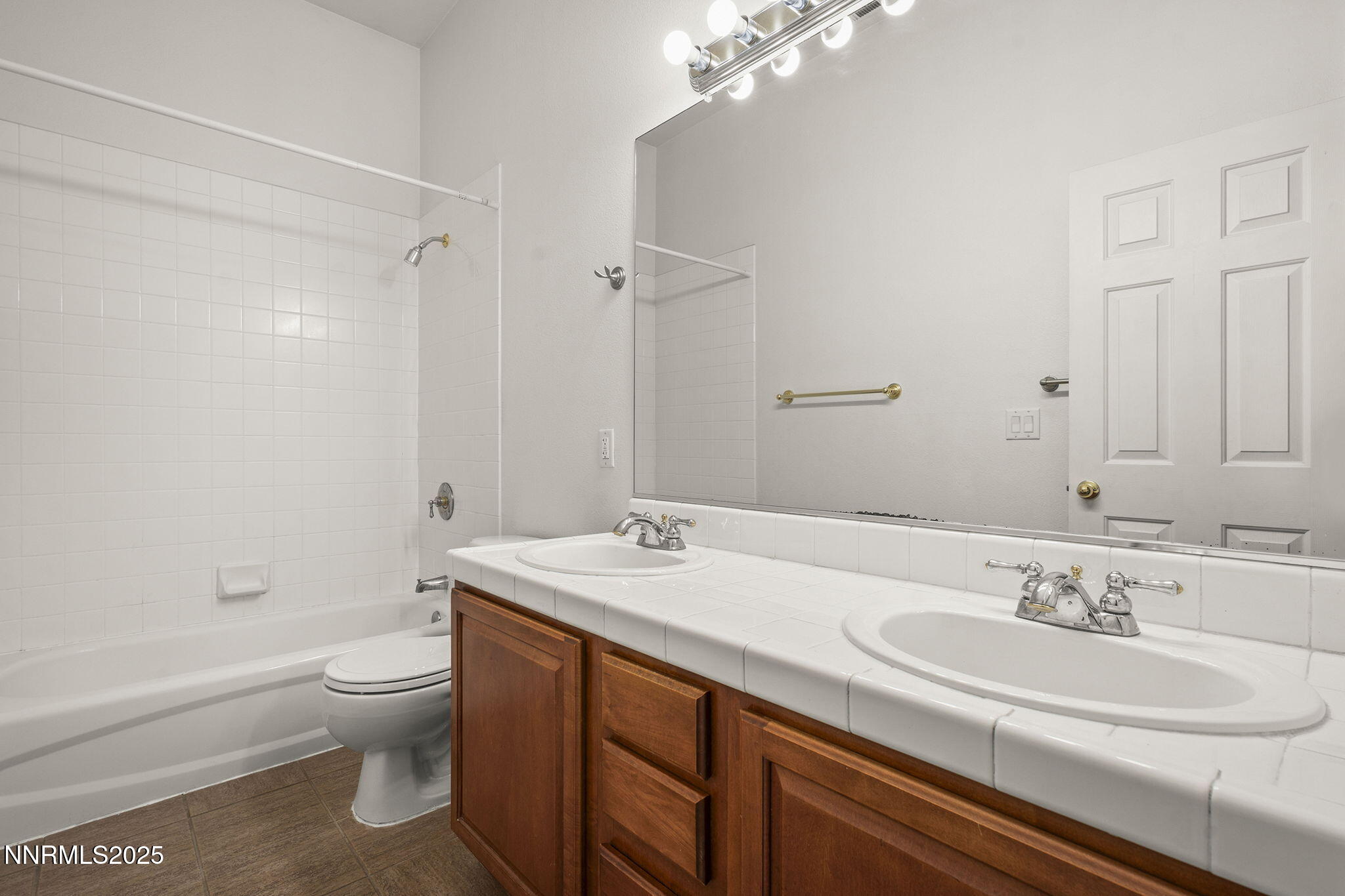 10452 Copper Wood Court Property Photo 27