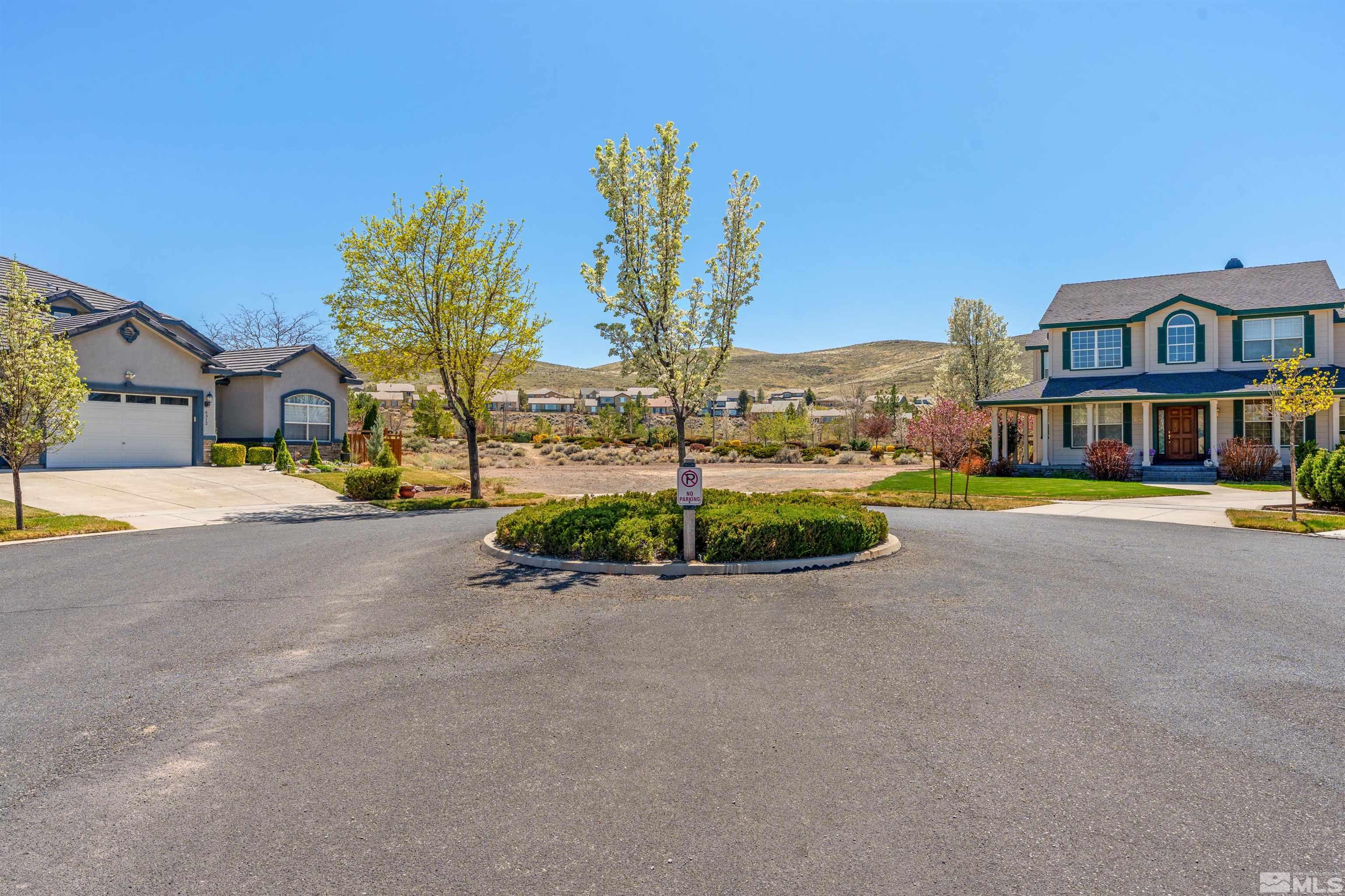 6302 Cokenee Court Property Photo 13