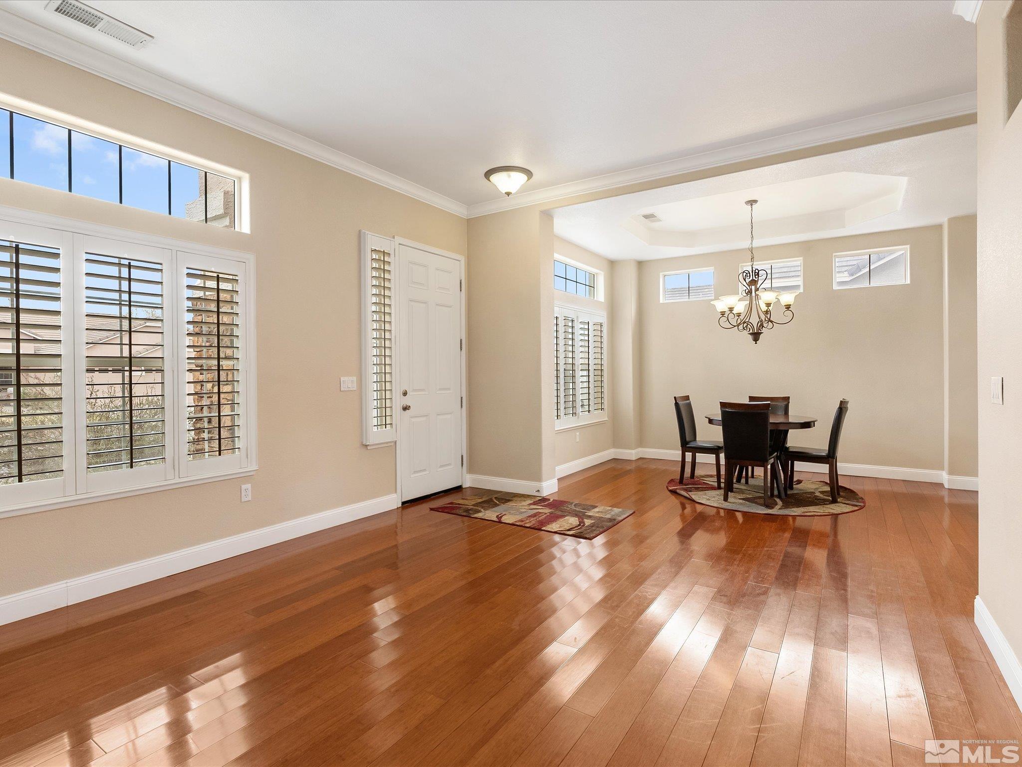 1610 Arboleda Dr. Property Photo 4