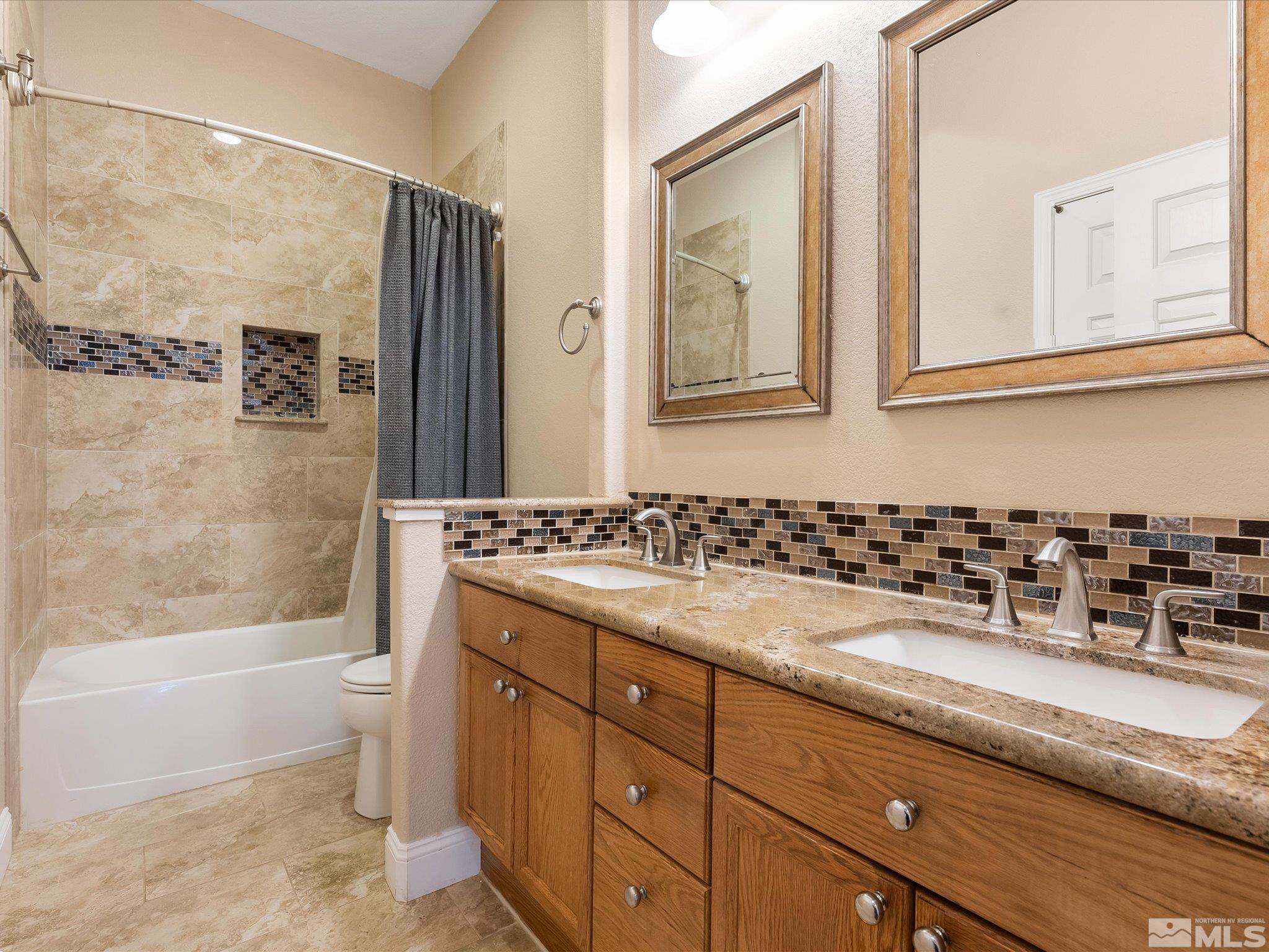 1610 Arboleda Dr. Property Photo 14
