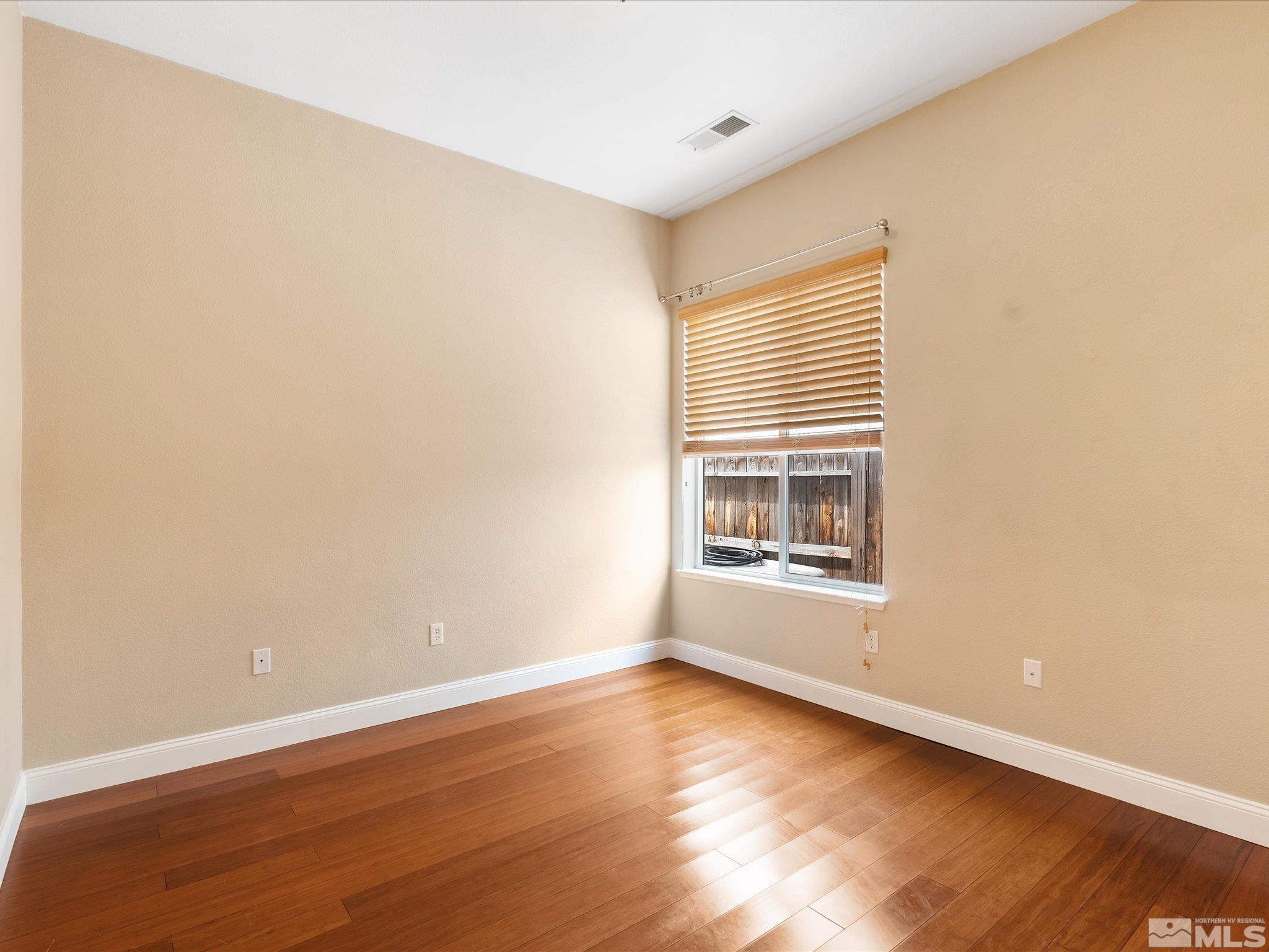 1610 Arboleda Dr. Property Photo 16