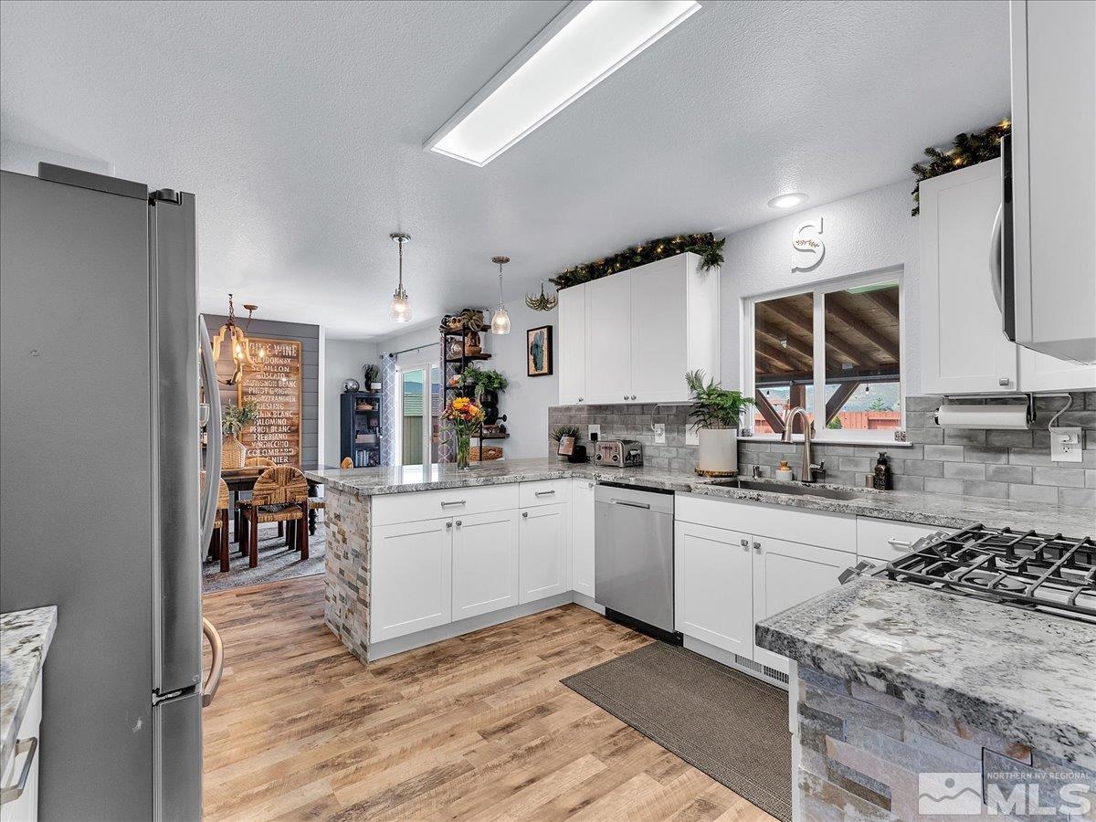 17711 Papa Bear Court Property Photo 11