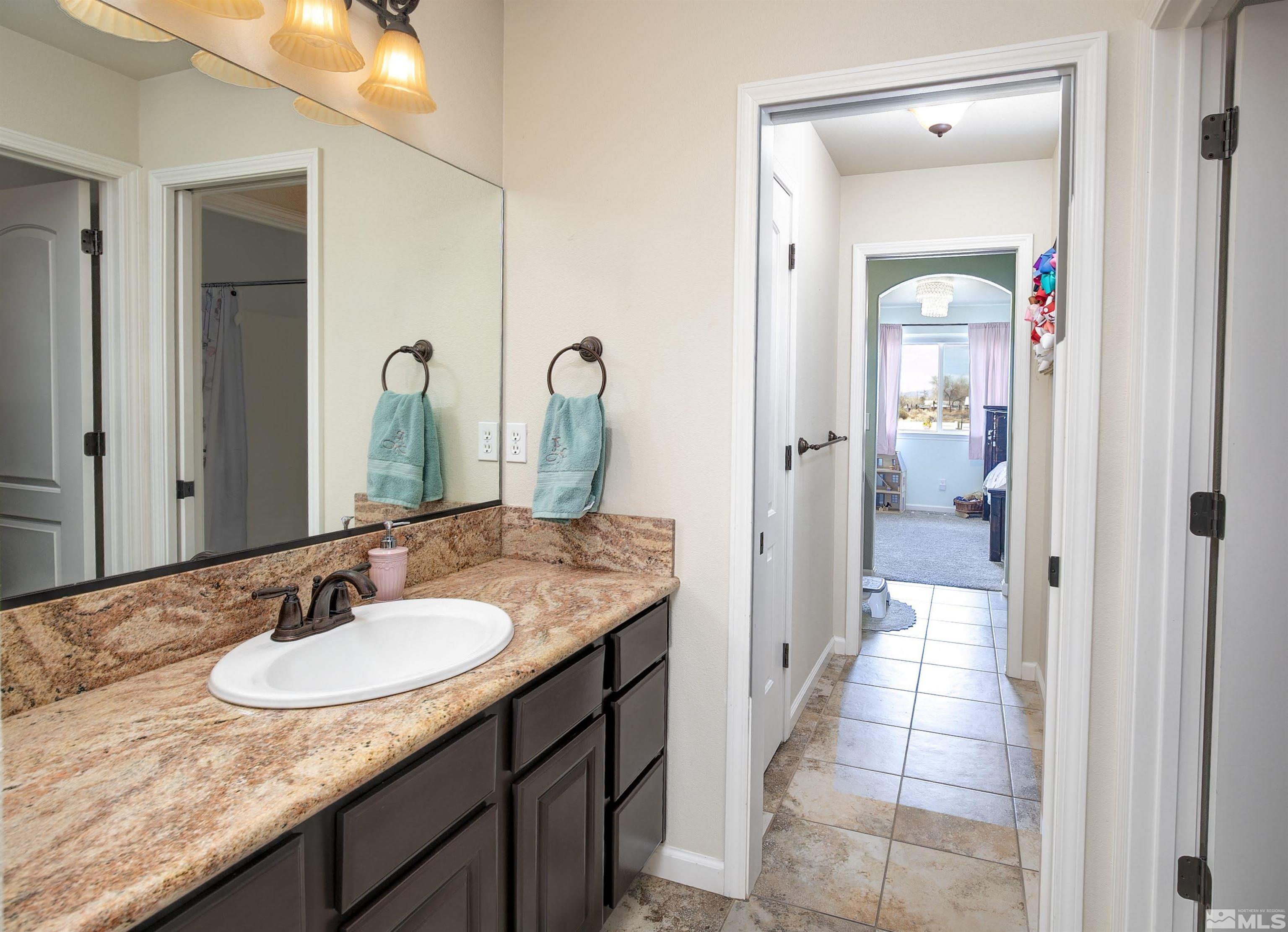 1675 Skyridge Dr Property Photo 15