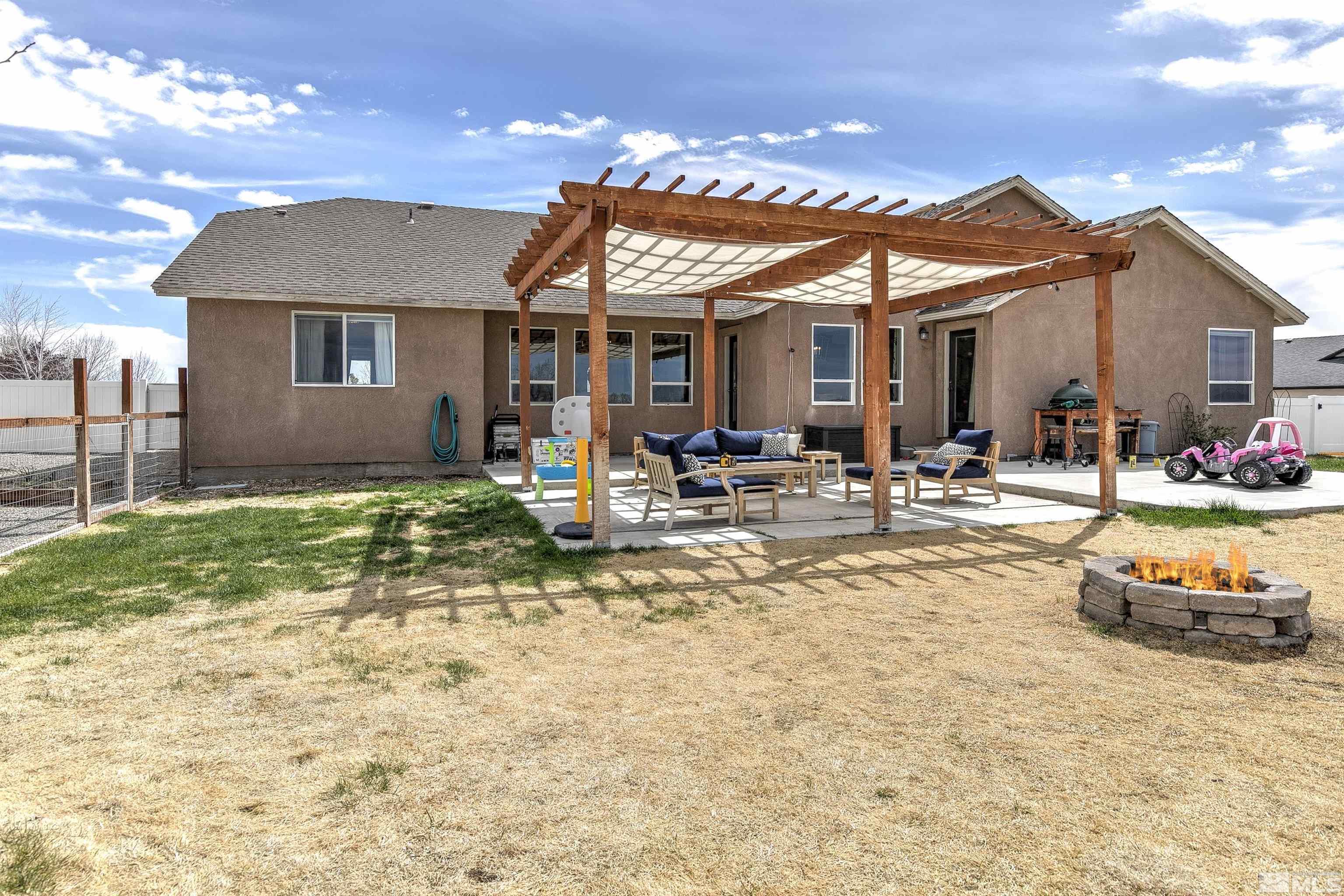 1675 Skyridge Dr Property Photo 23
