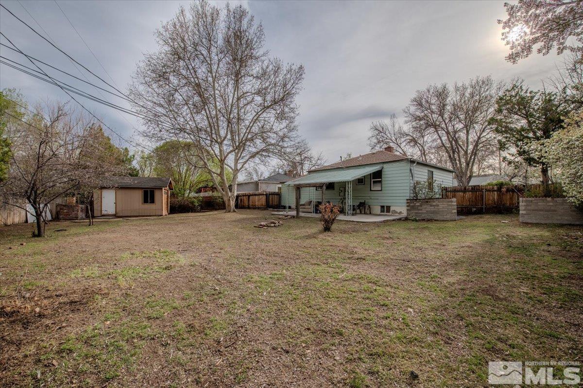 240 Bisby St Property Photo 3