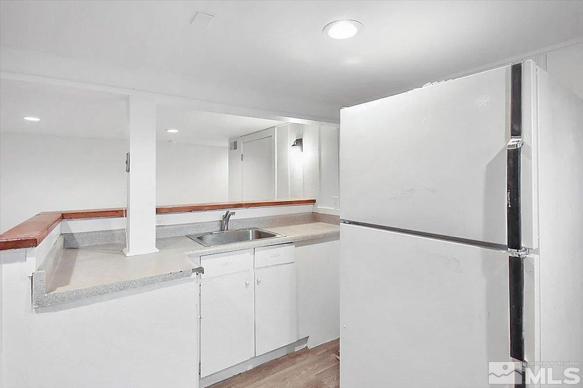 240 Bisby St Property Photo 14