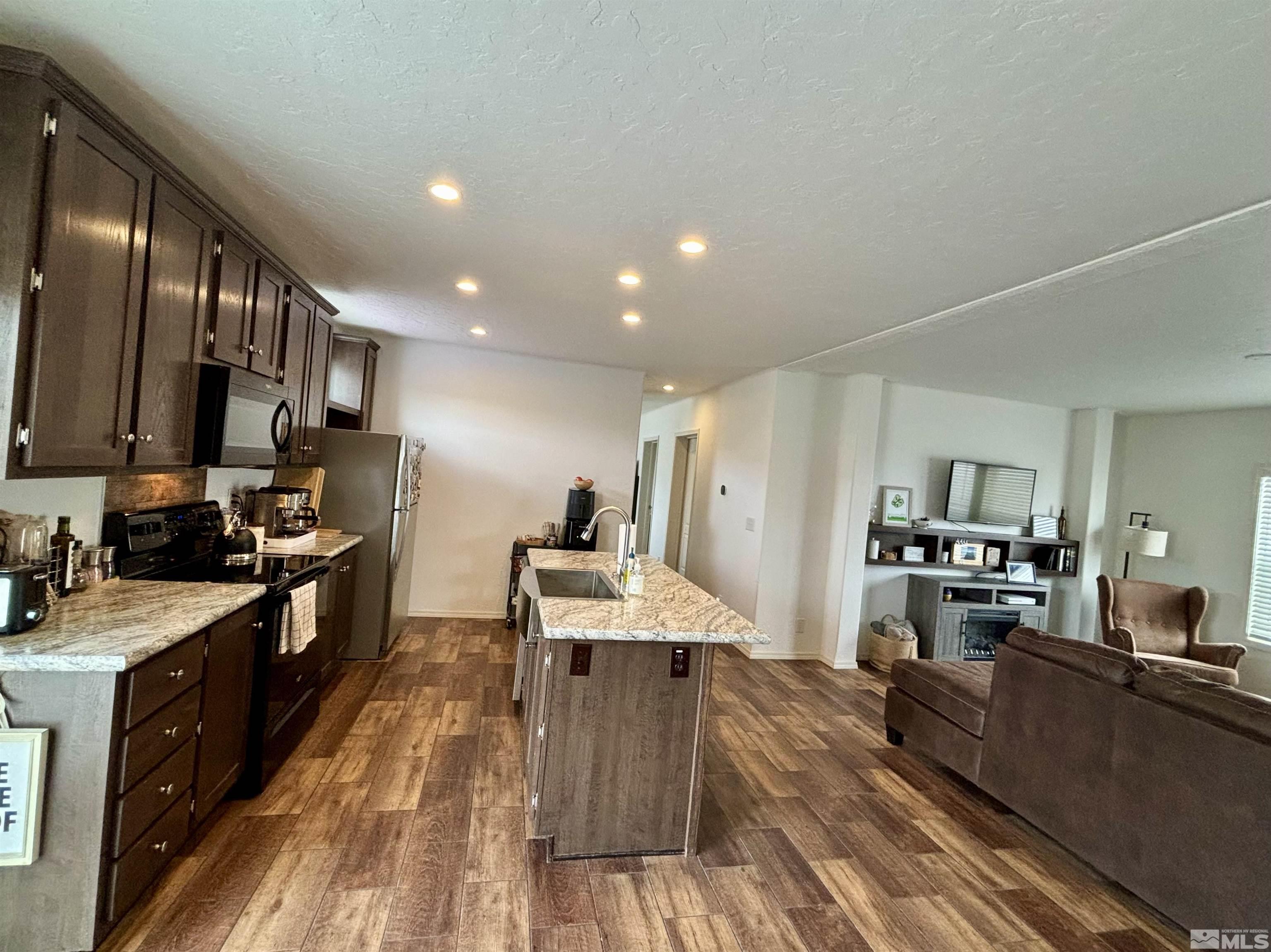 7575 Purple Sage Rd Property Photo 10