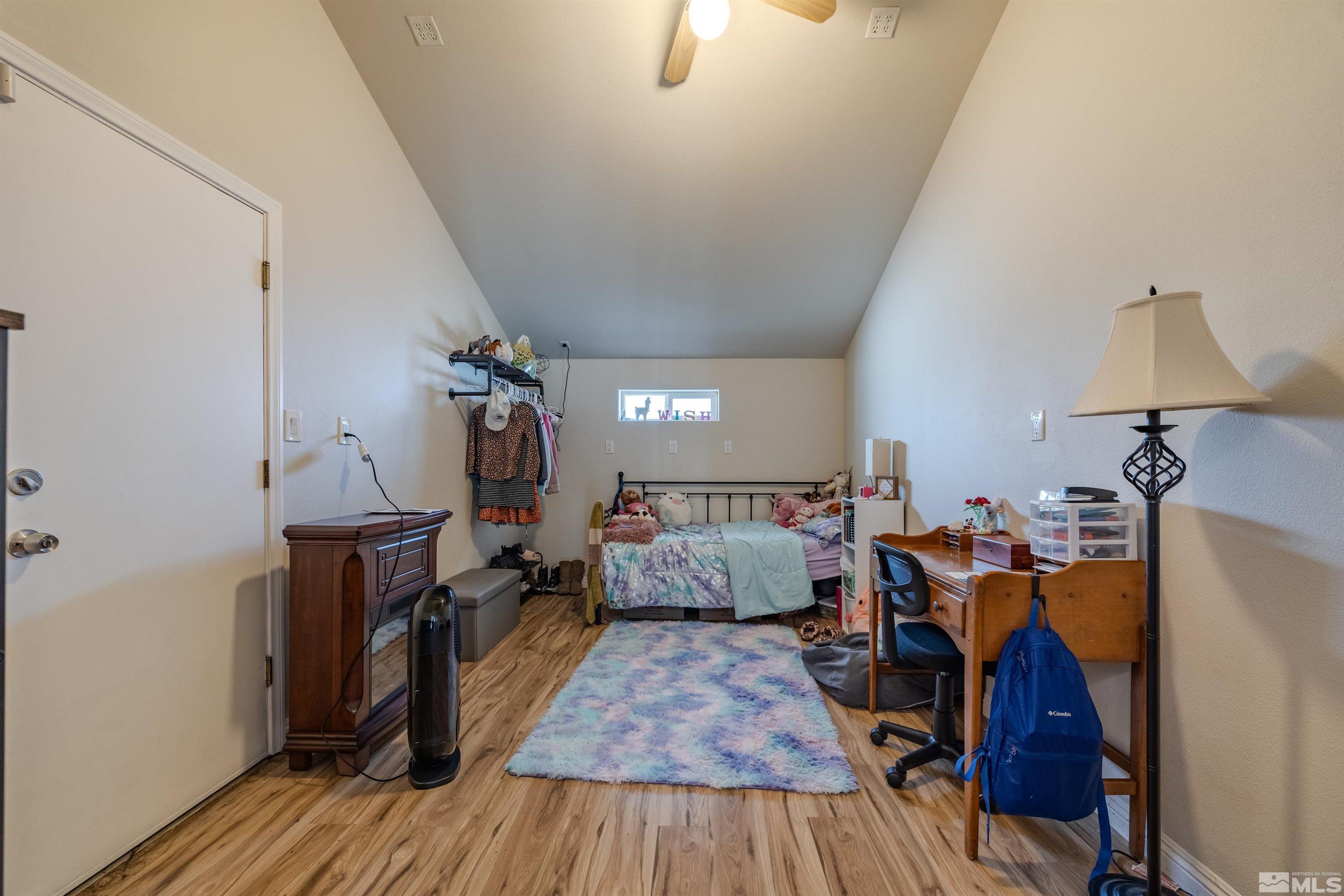 701 N Maddux Drive Property Photo 14