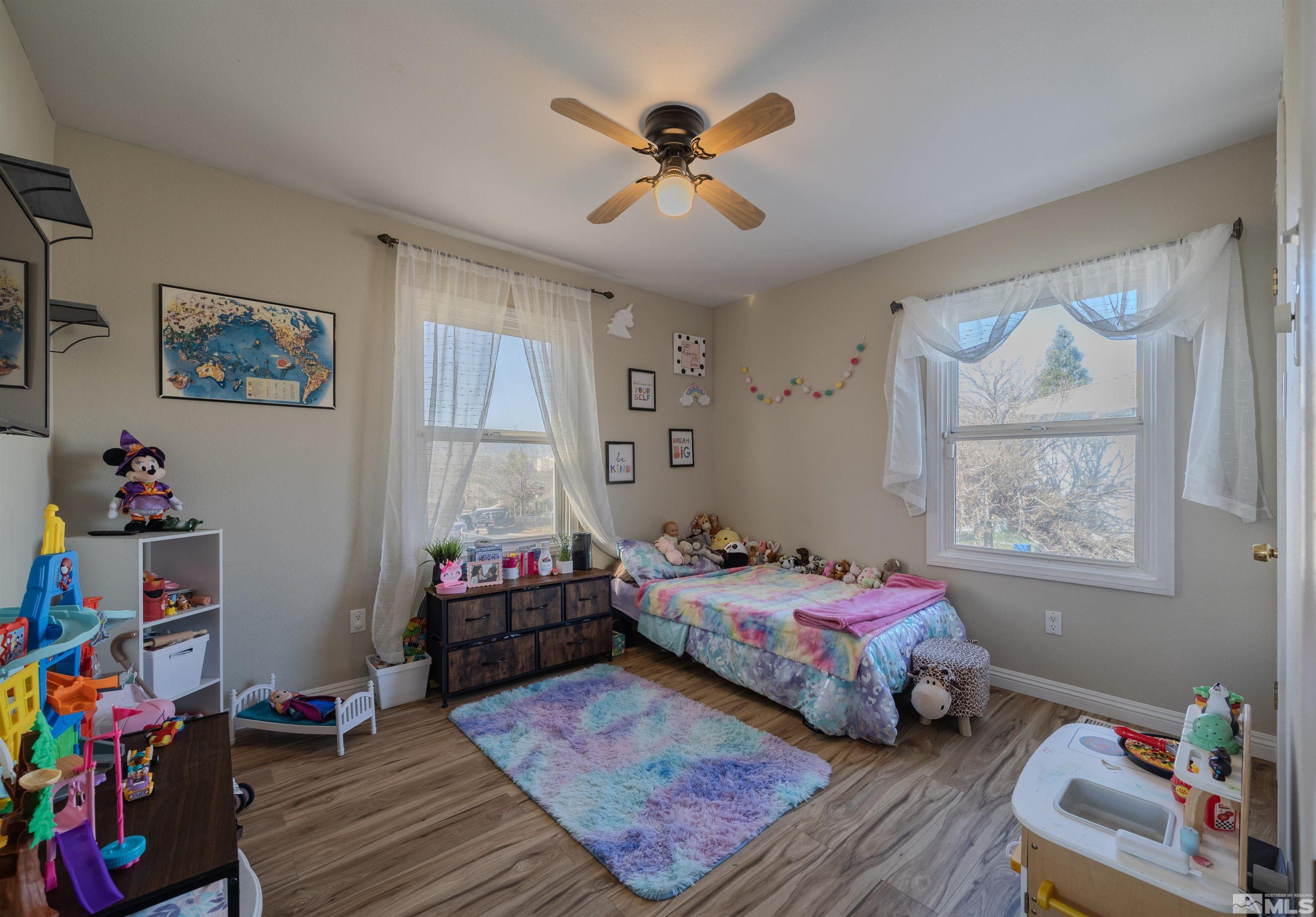 701 N Maddux Drive Property Photo 18