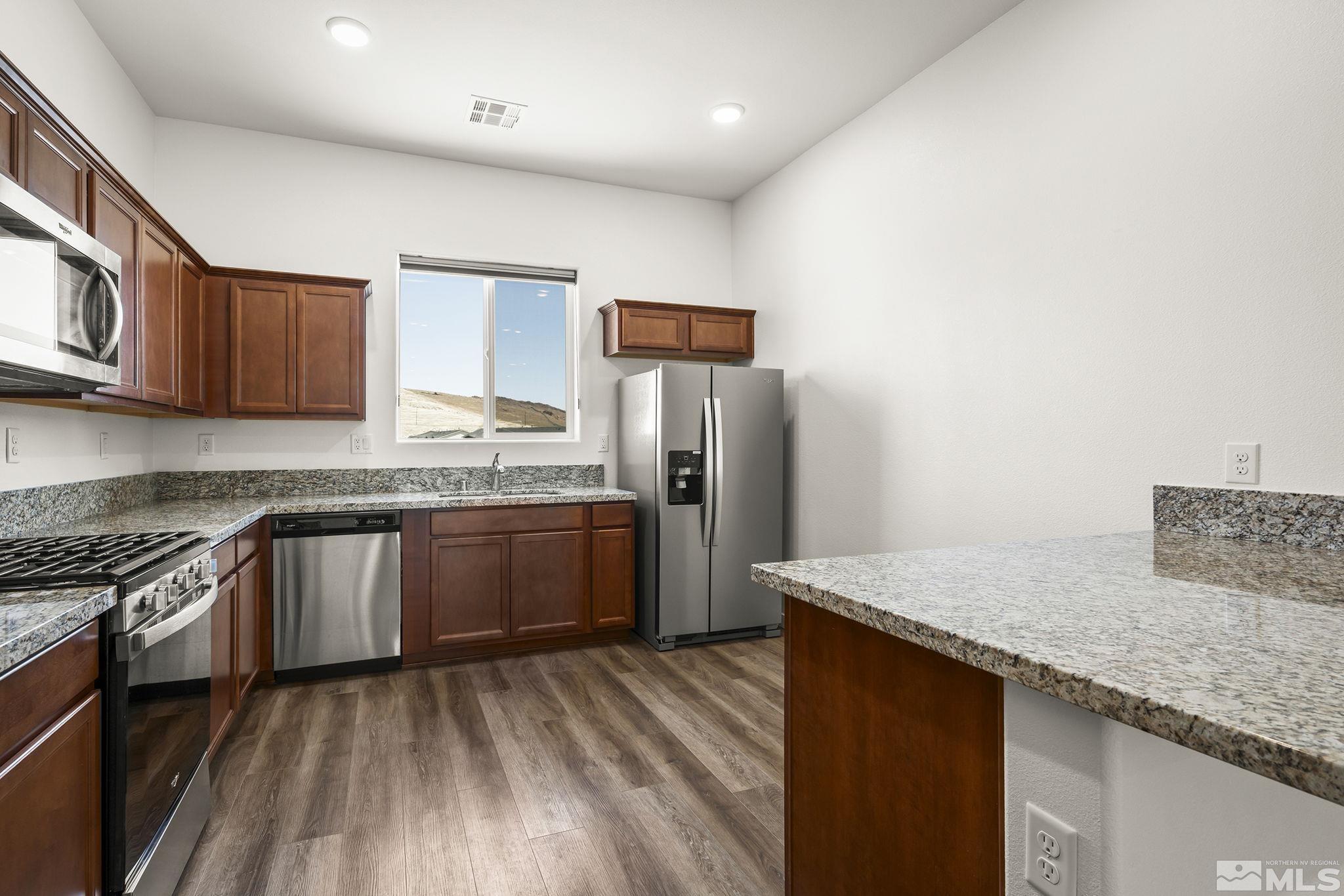 5021 Cavestone Rd Property Photo 10