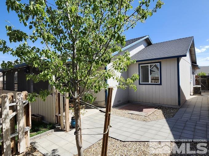 606 Annie Way Property Photo 6