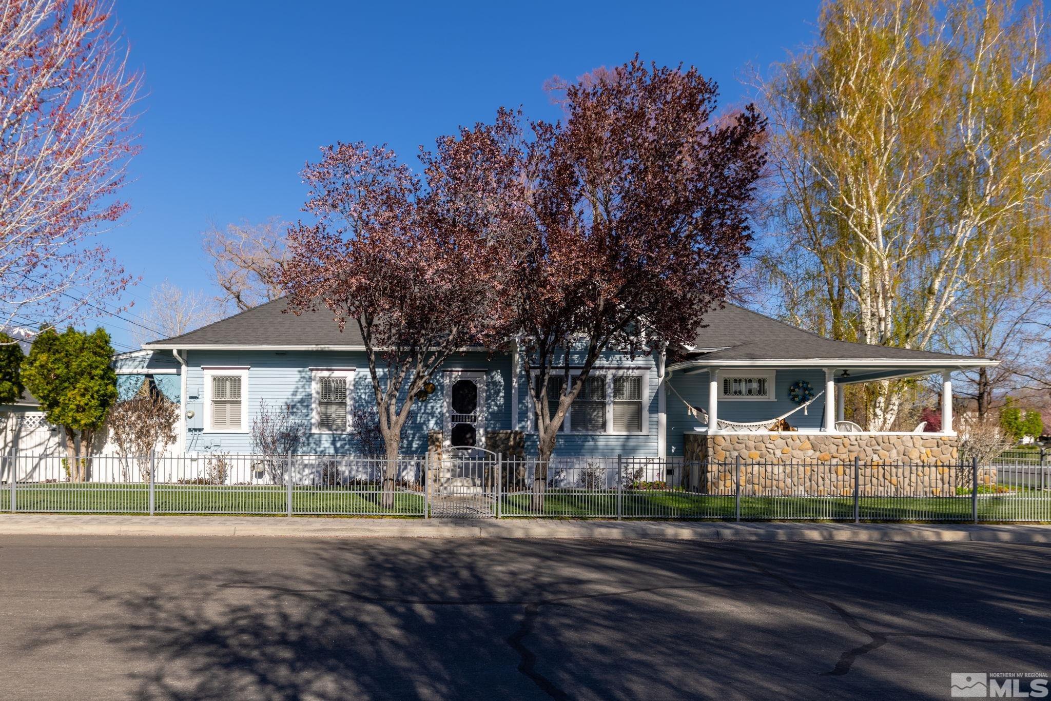 1610 Mono Ave Property Photo 2