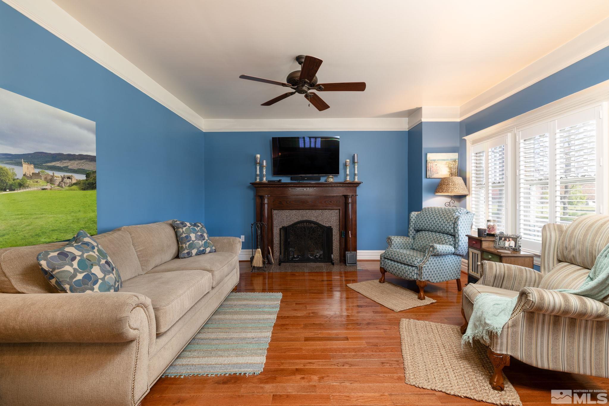1610 Mono Ave Property Photo 7