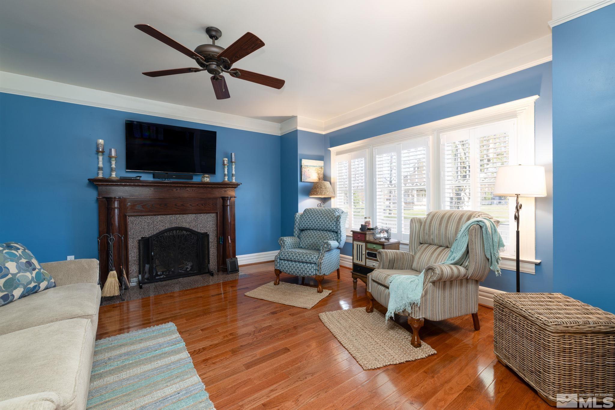 1610 Mono Ave Property Photo 9