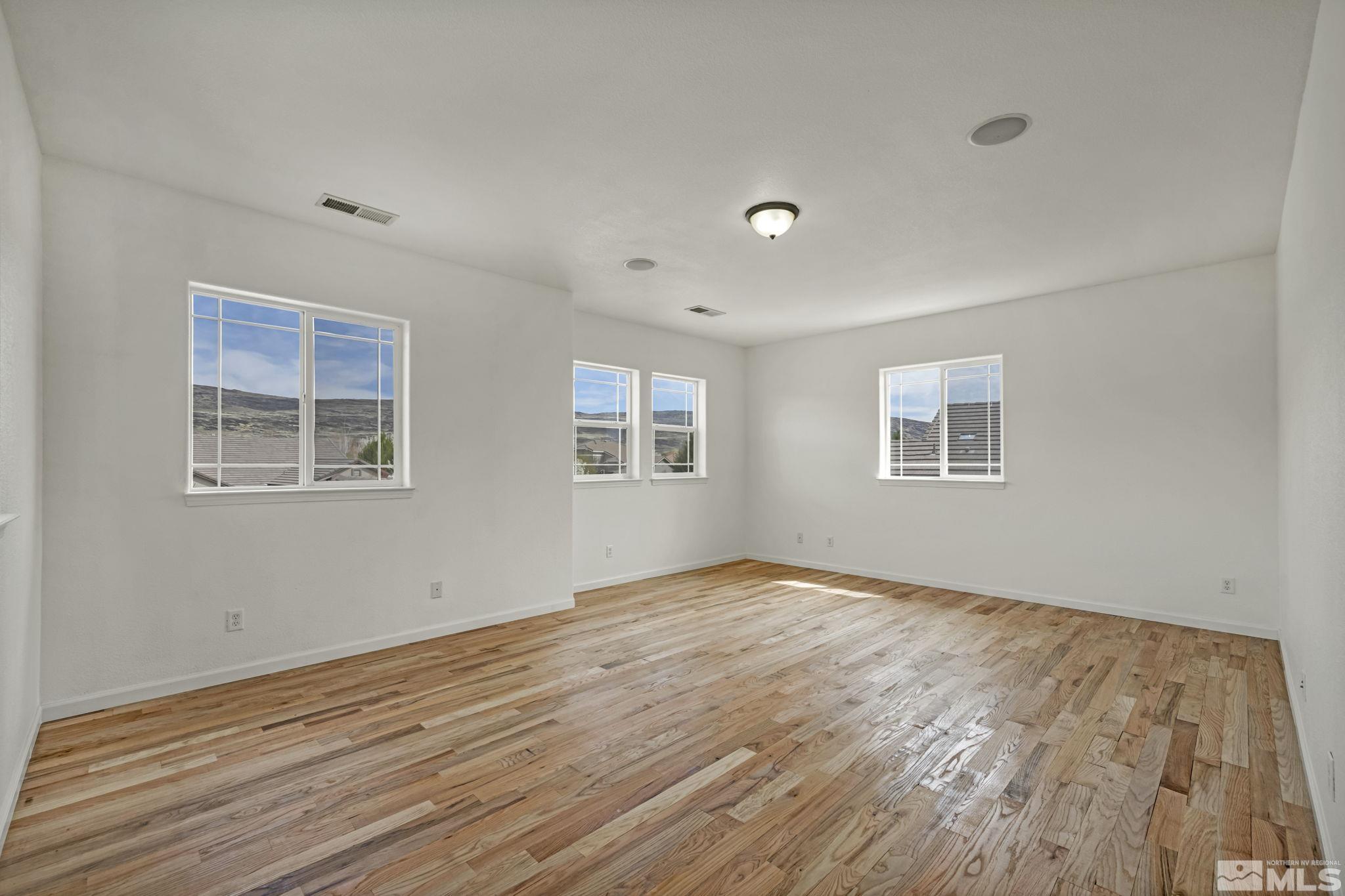6647 Fabric Dr Property Photo 36