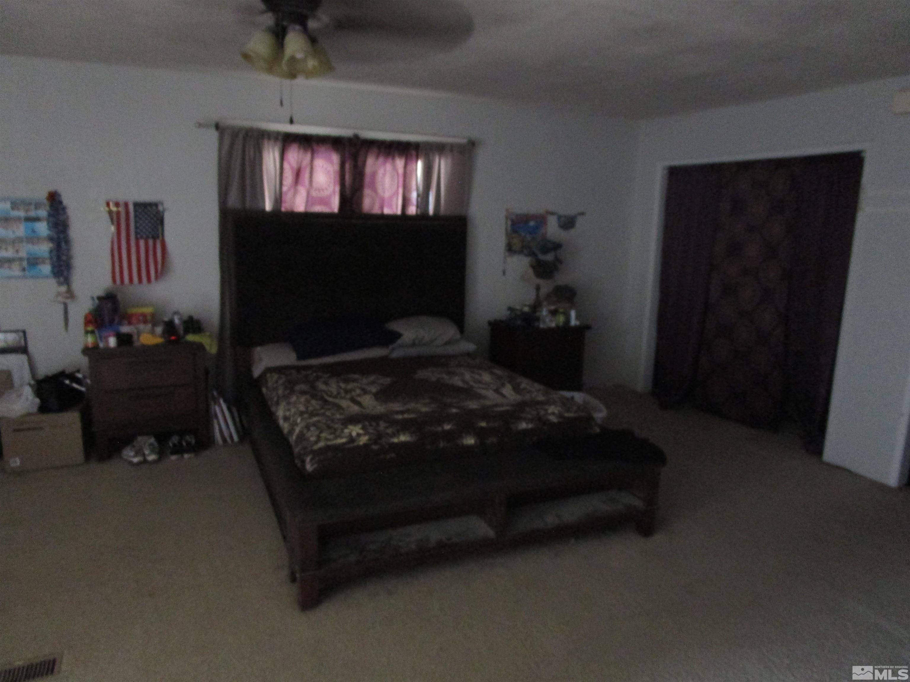 988 Gummow Drive Property Photo 6