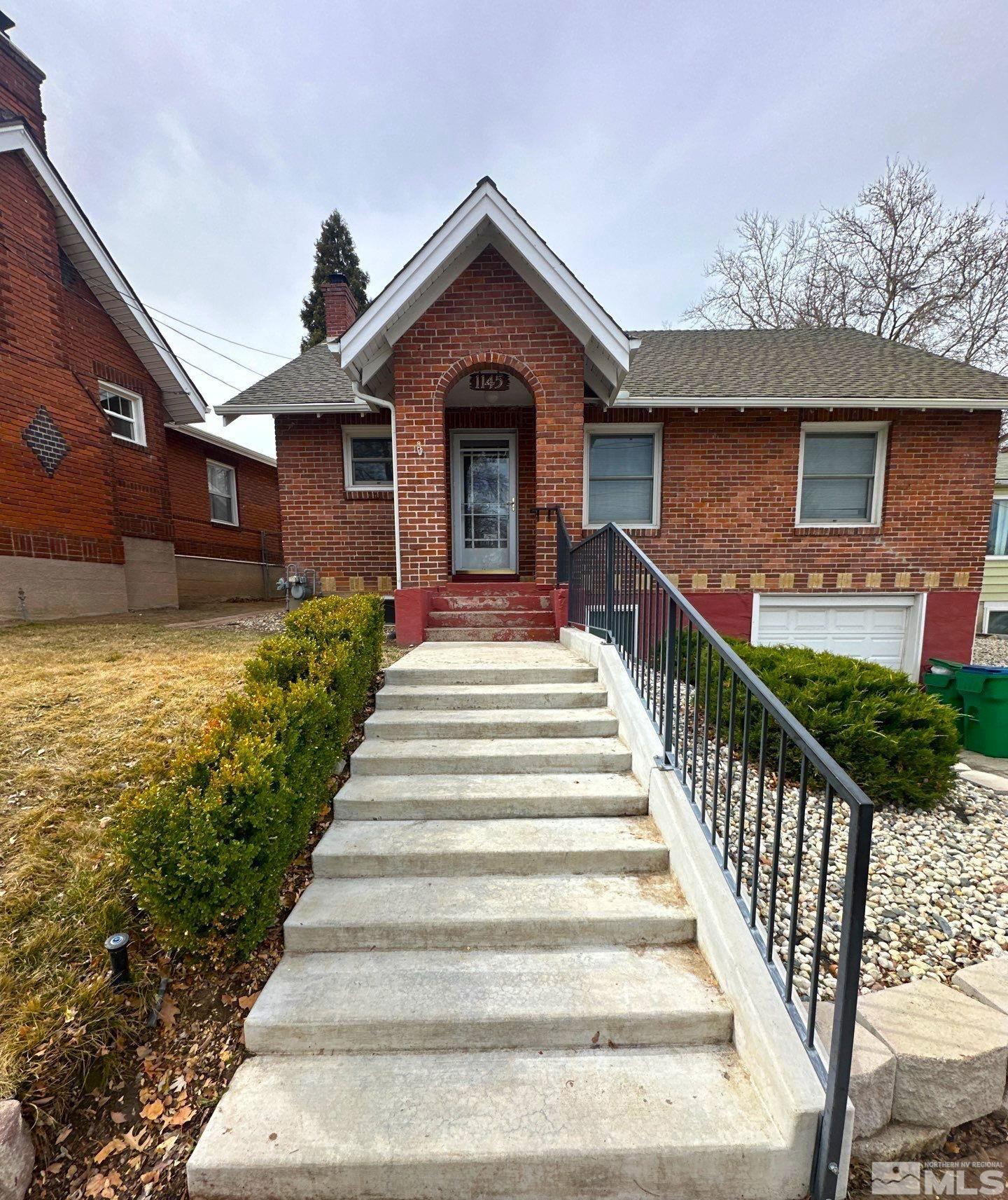 1145 The Strand Property Photo