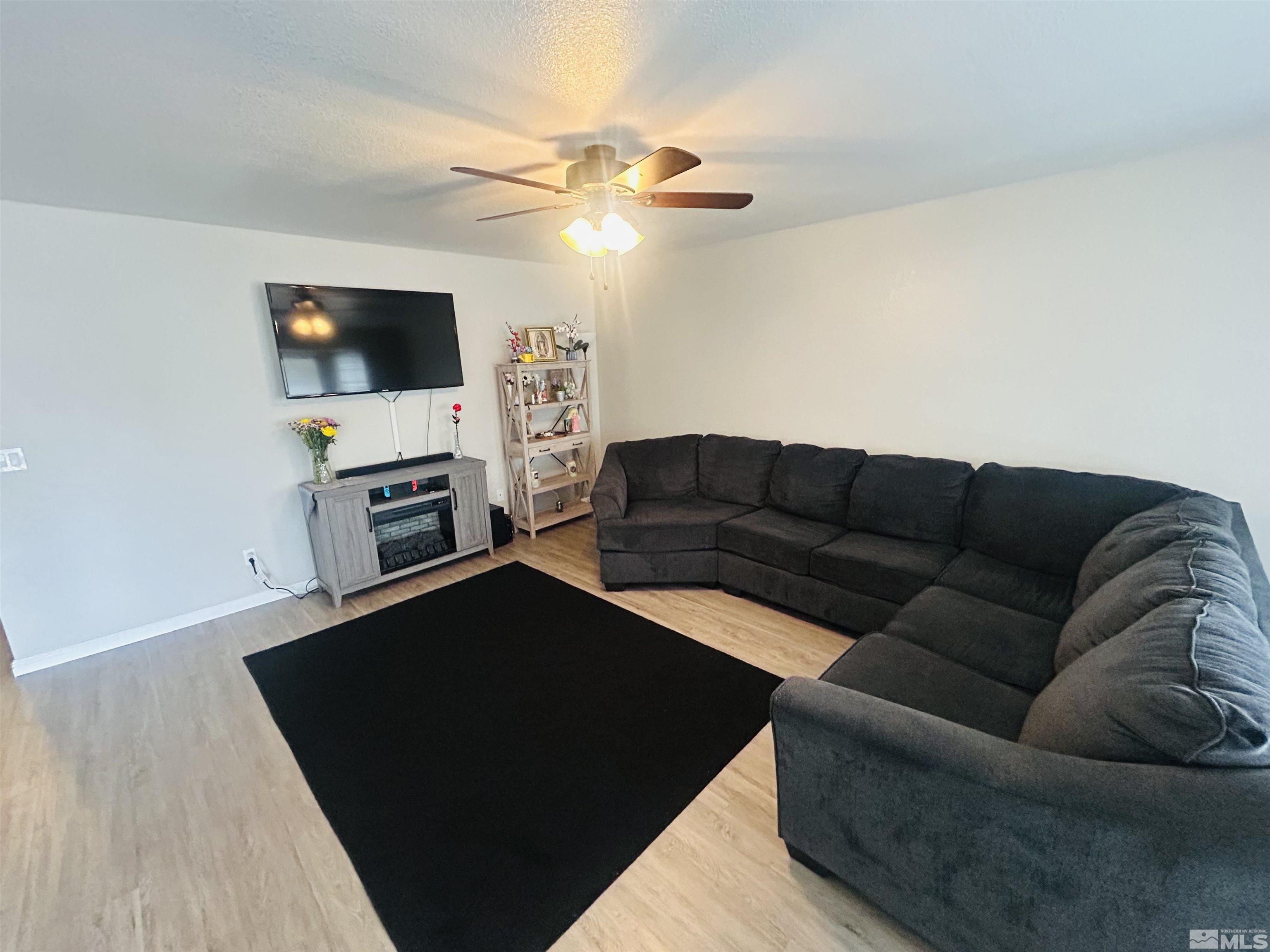 1808 Rock Ct Property Photo 6