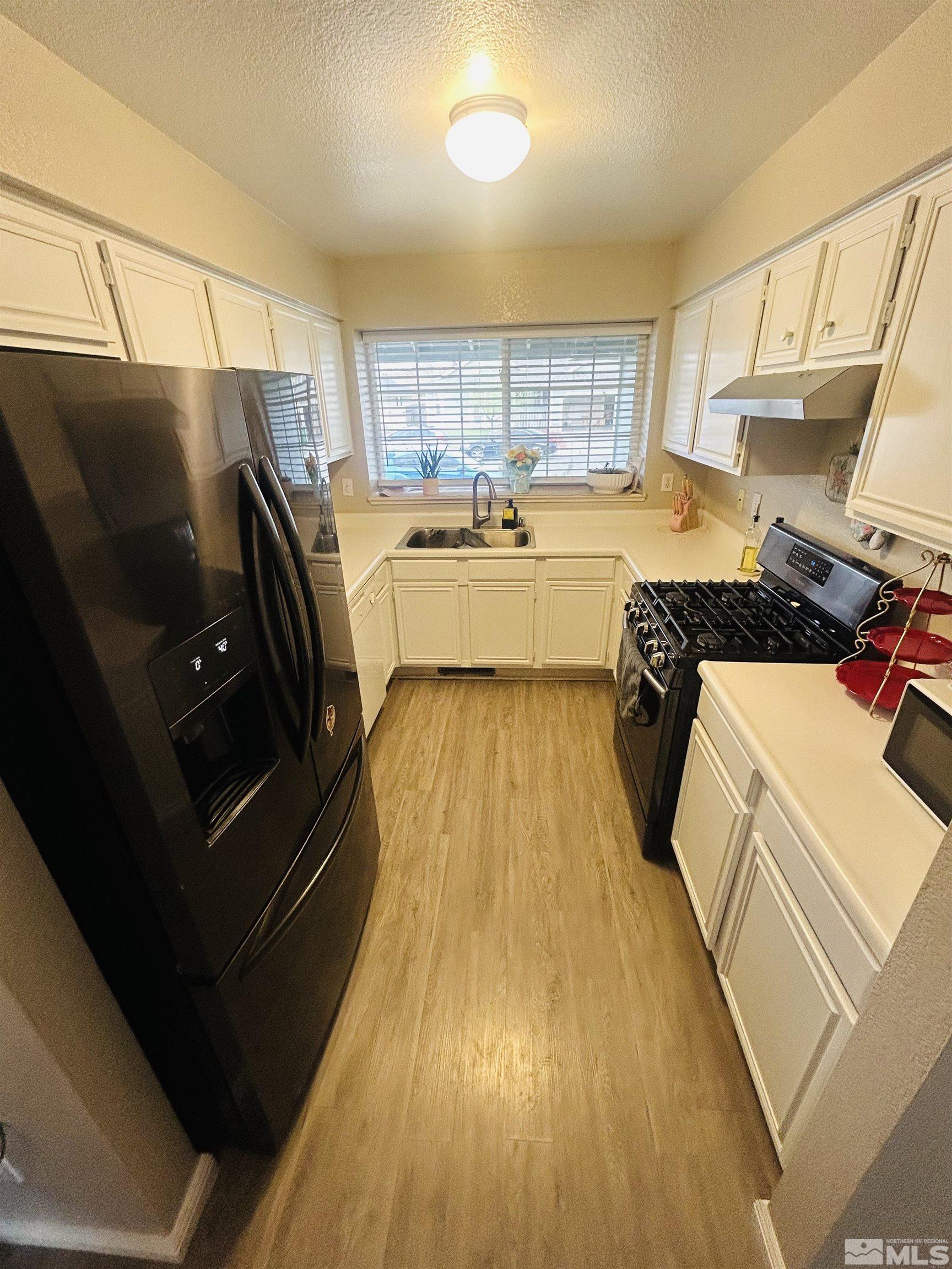 1808 Rock Ct Property Photo 9