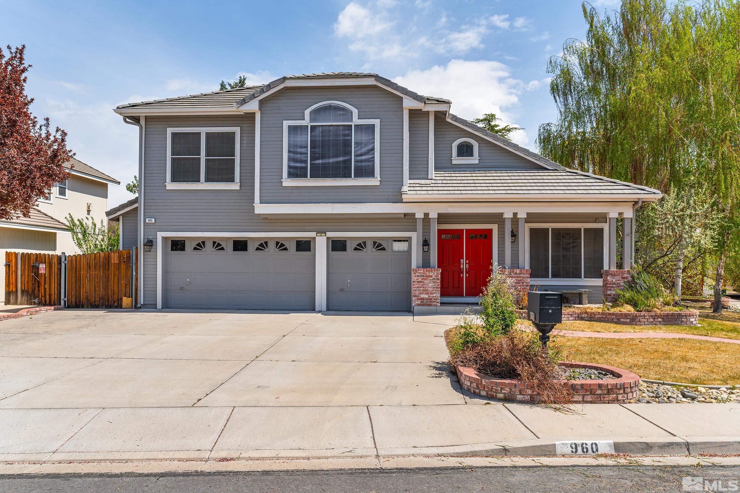 960 Country Ridge Dr Property Photo