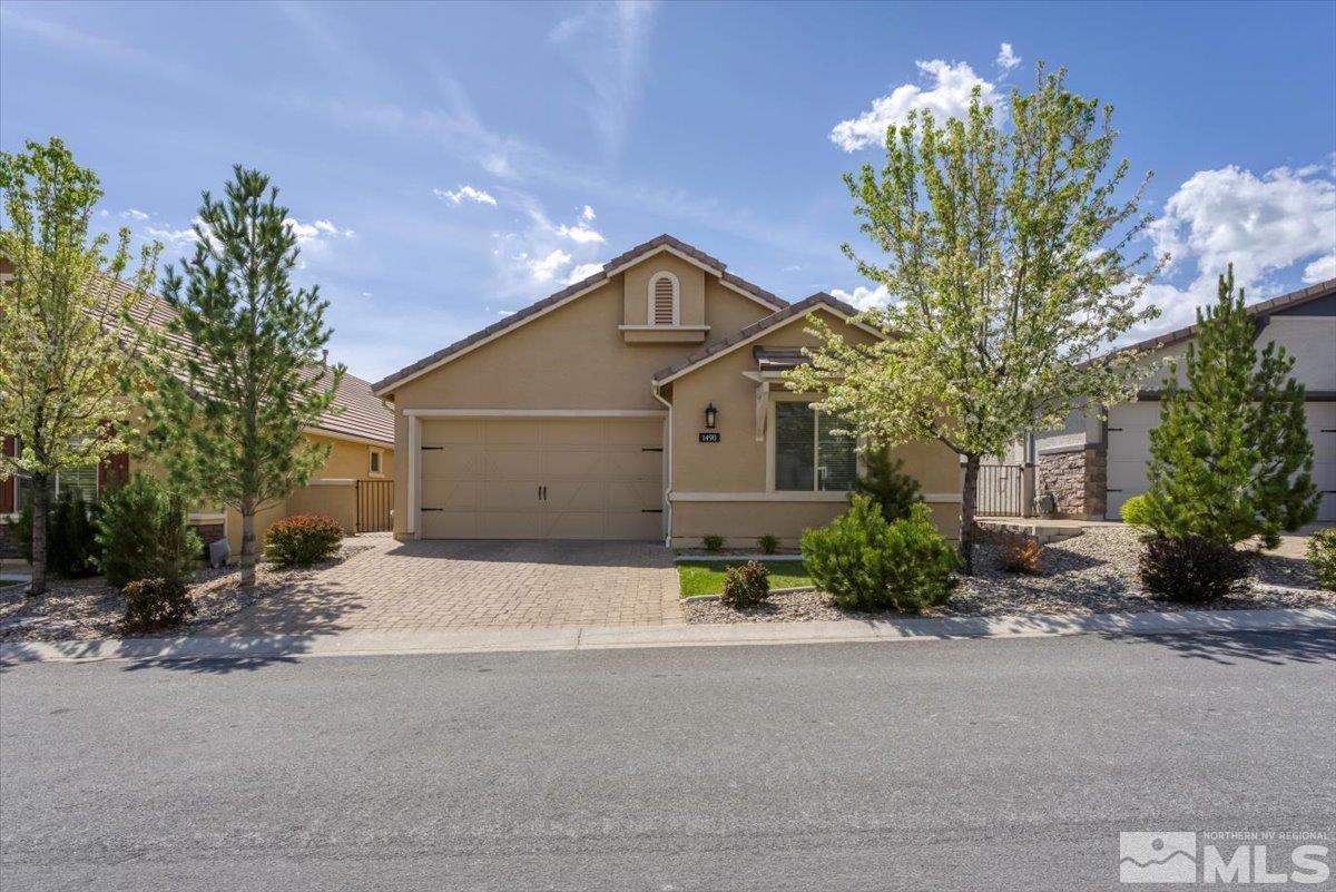 1490 Waterloo Dr Property Photo