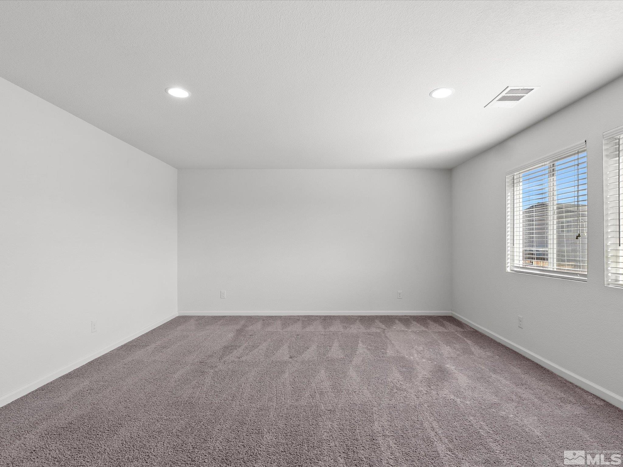 14350 Loyola Dr Property Photo 23