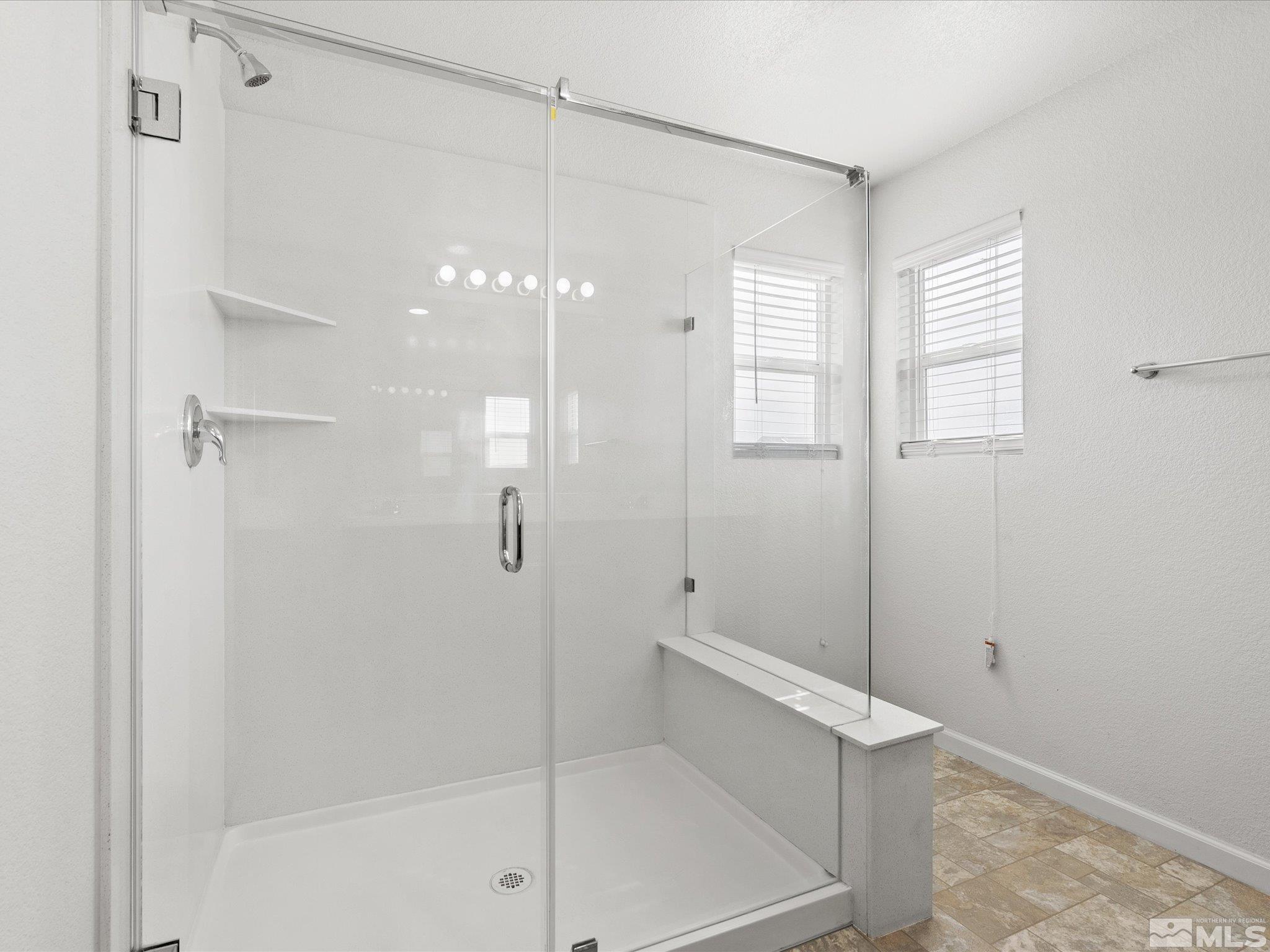 14350 Loyola Dr Property Photo 29