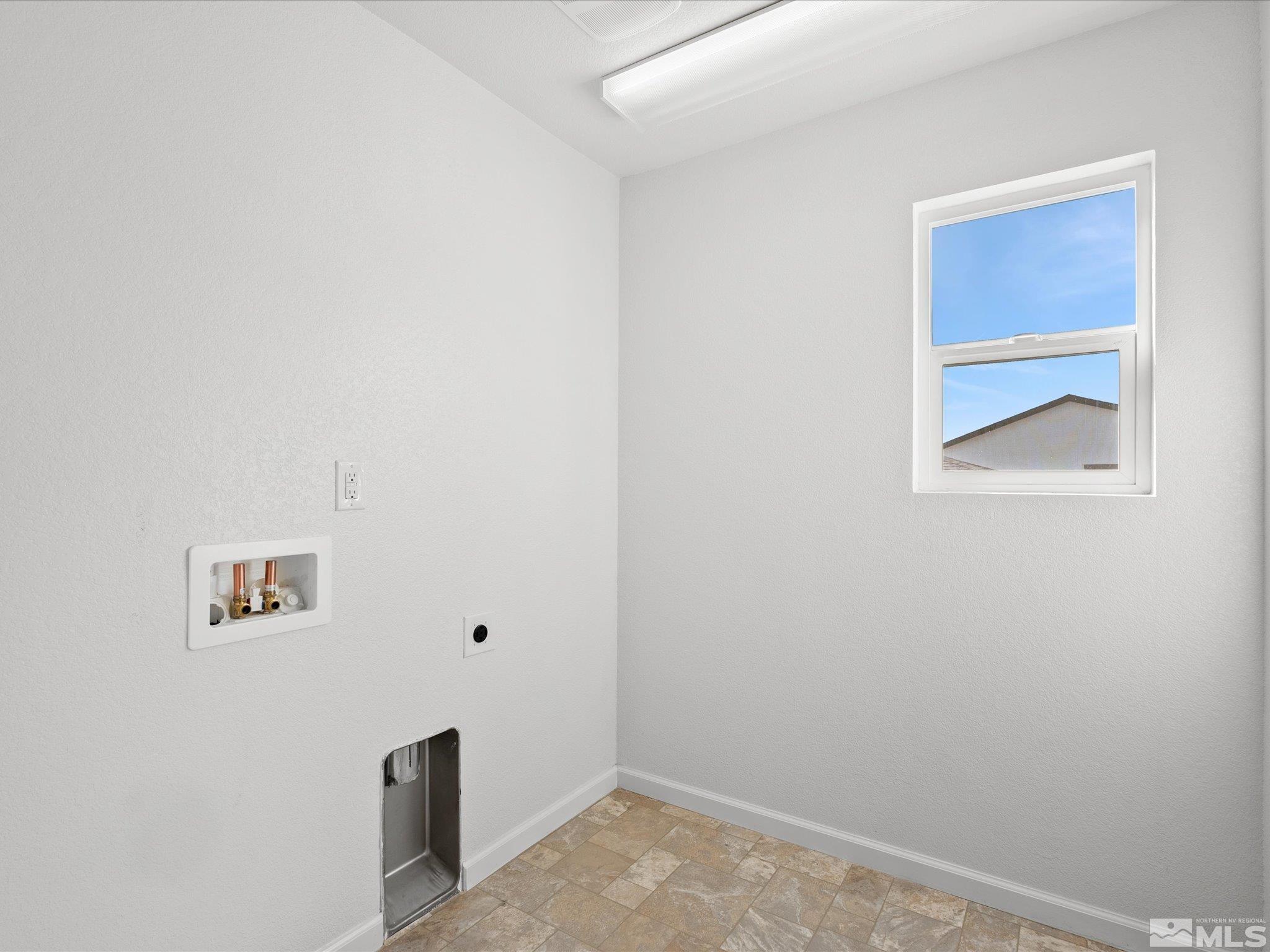 14350 Loyola Dr Property Photo 31