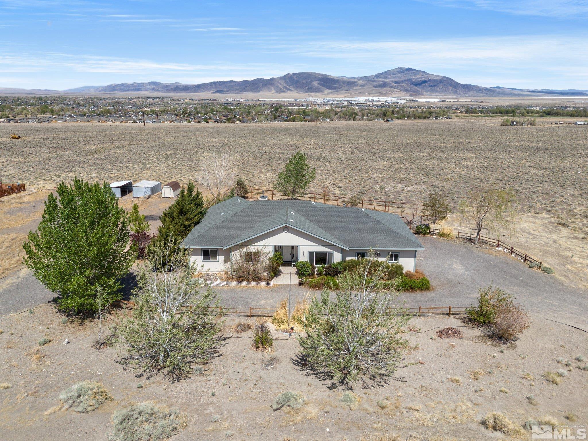 1974 Spring Rd Property Photo