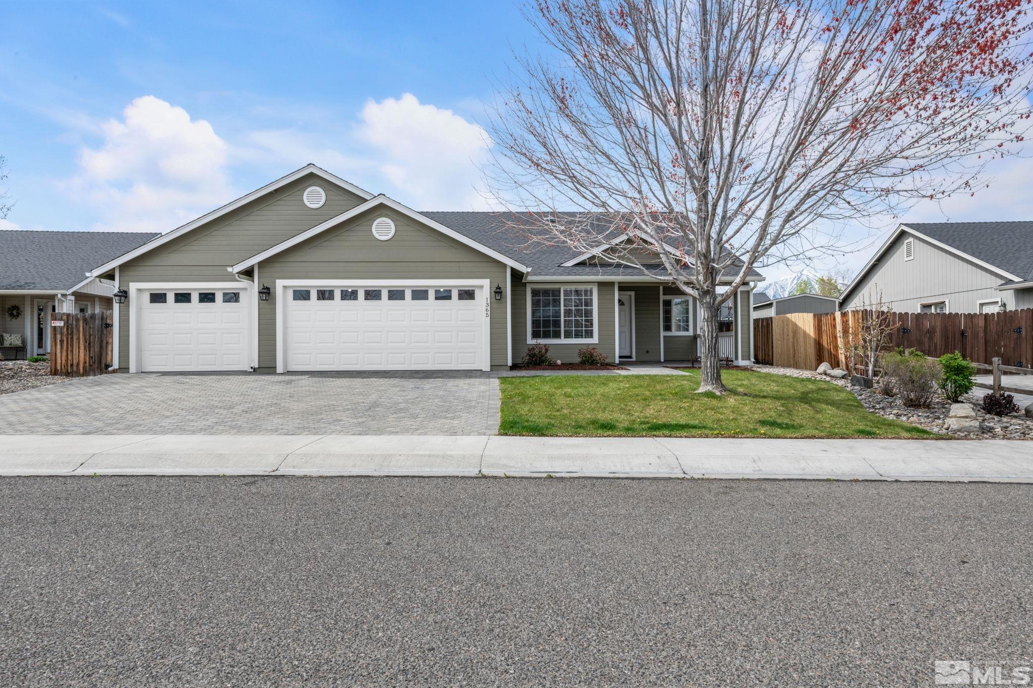 1365 Brooke Way Property Photo