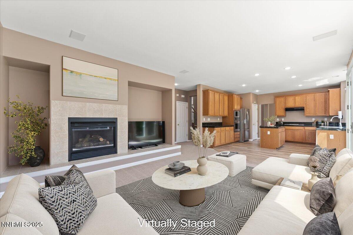 2920 Blue Grouse Drive Property Photo 17
