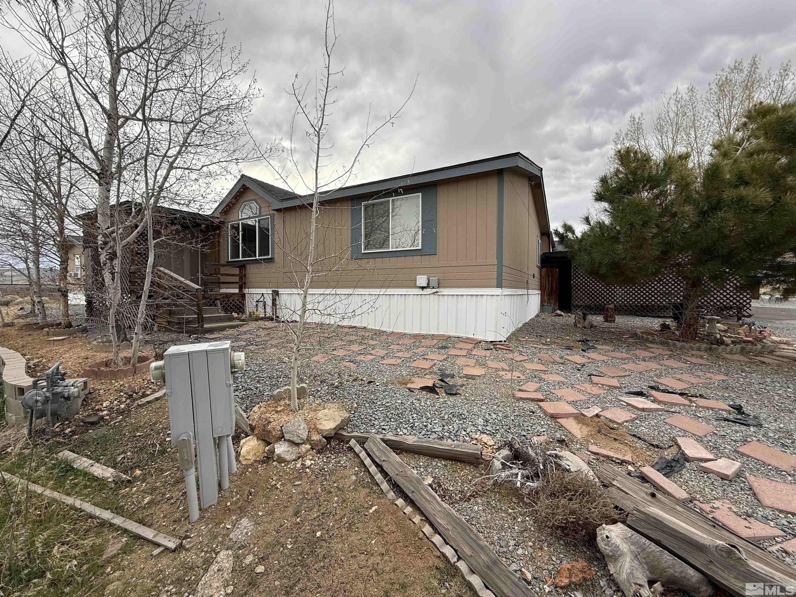 7751 Lytton Rd Property Photo